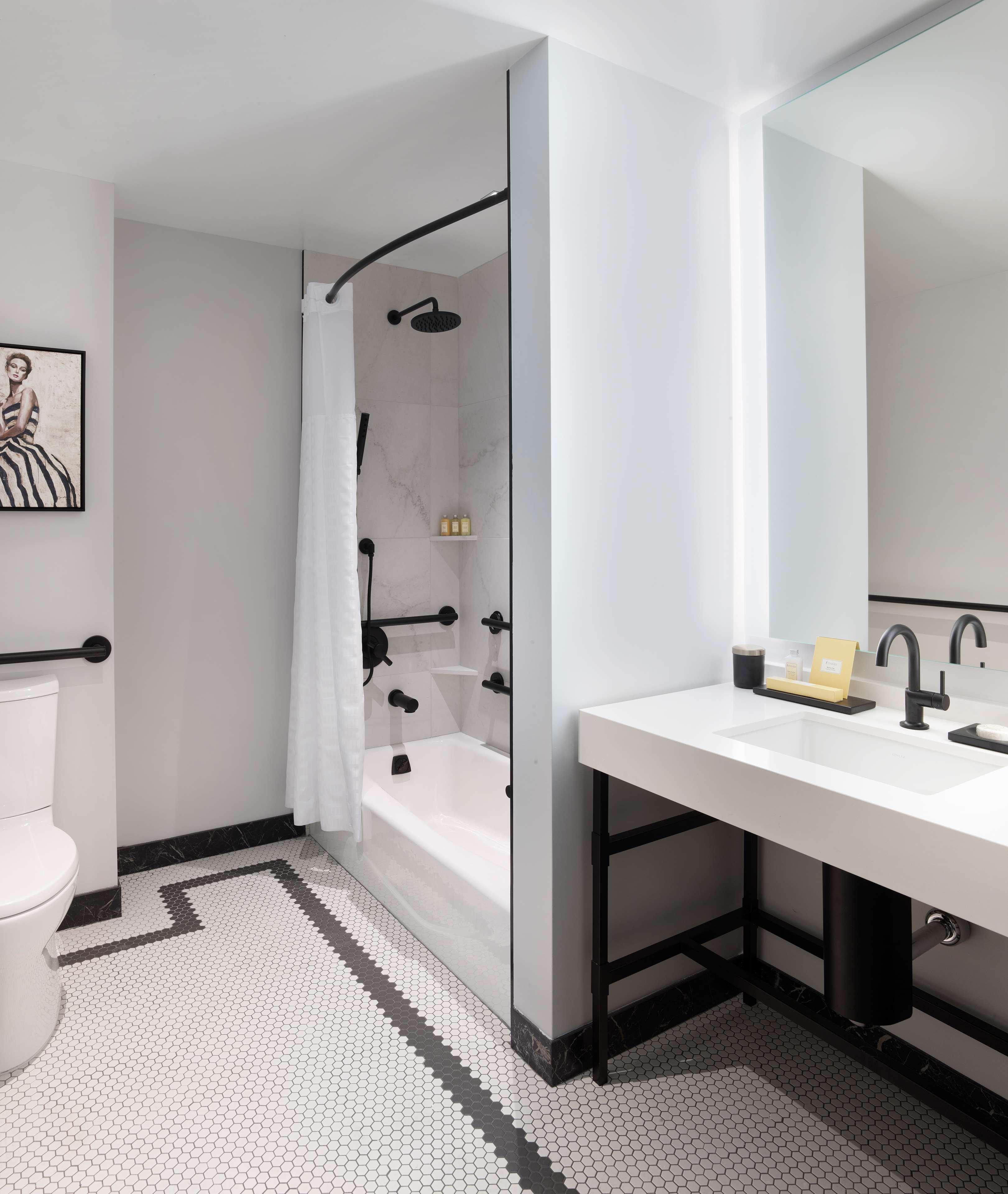 Double Executive Two Queen Beds