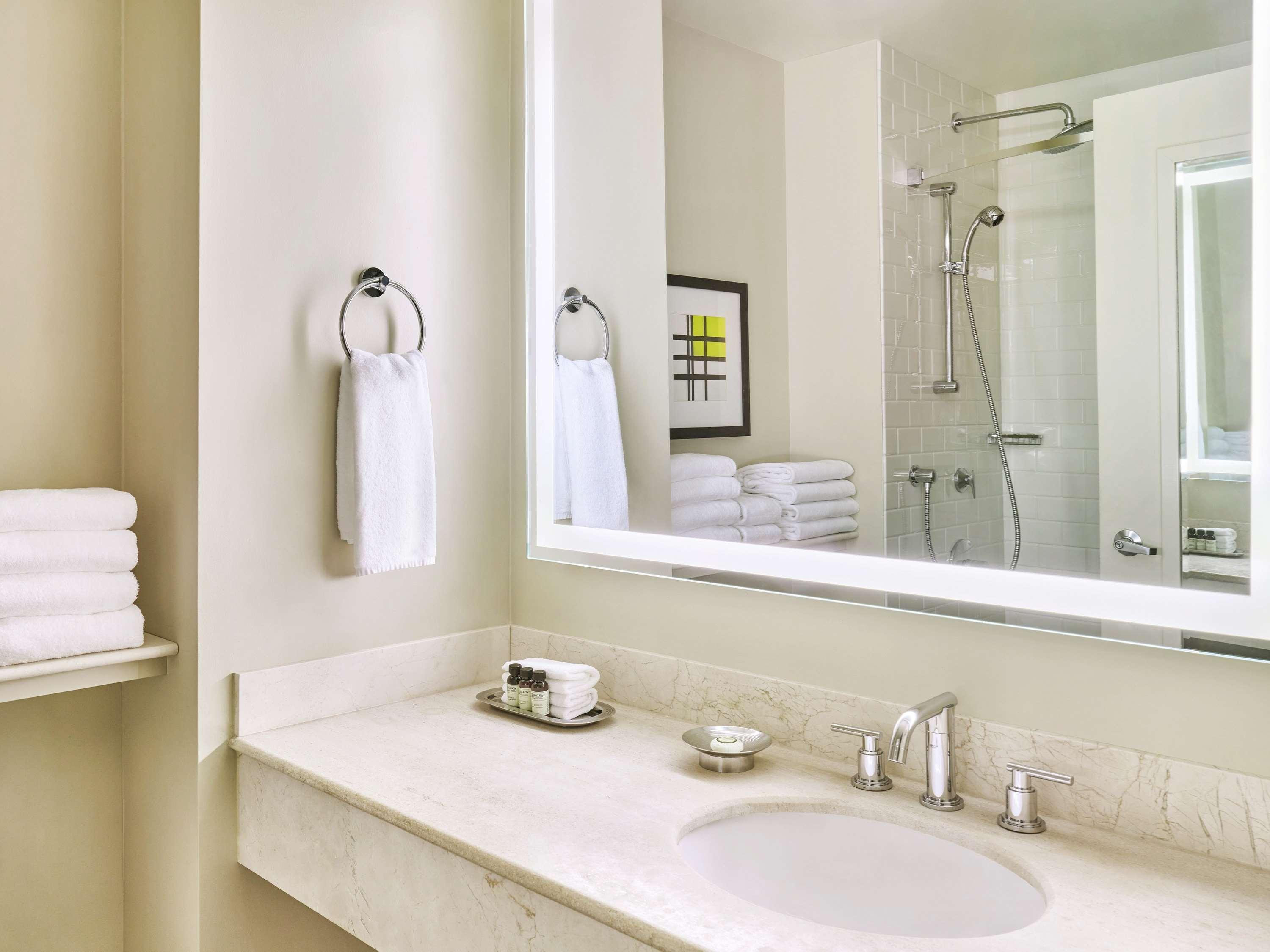 Double Superior King Bed