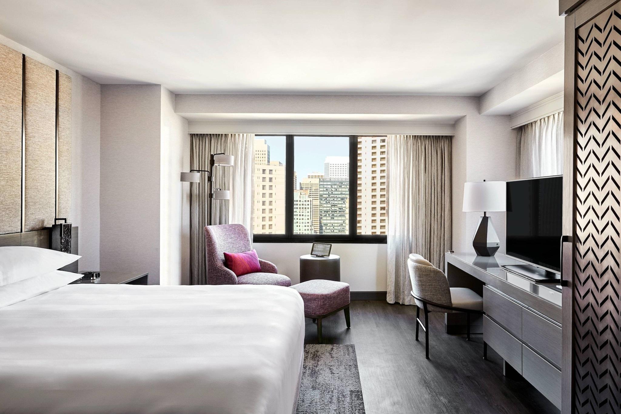Junior Suite King Bed One Bedroom 