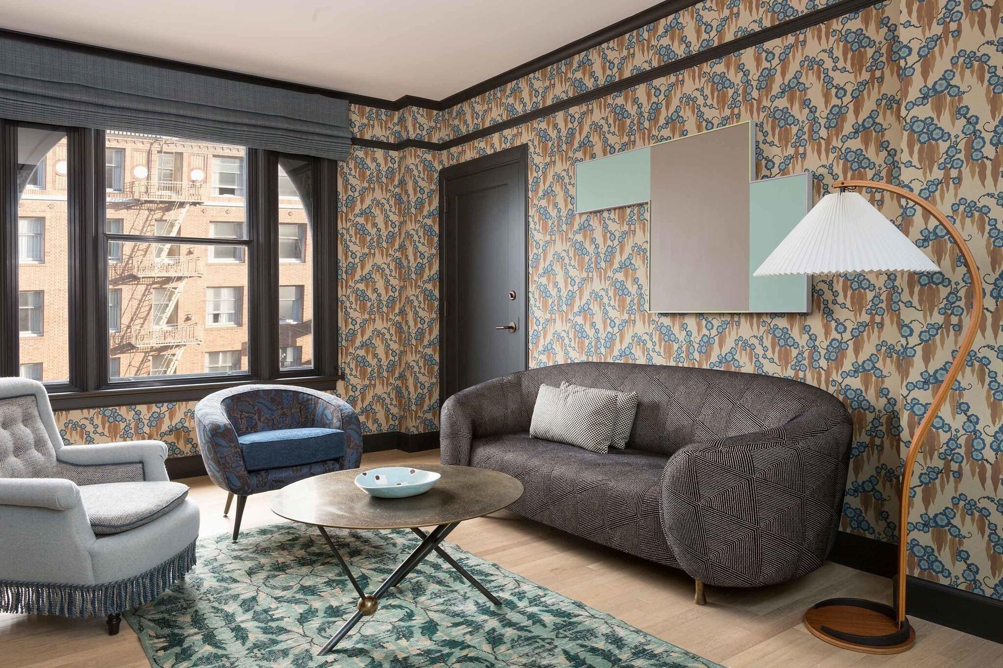 Suite Premier City View