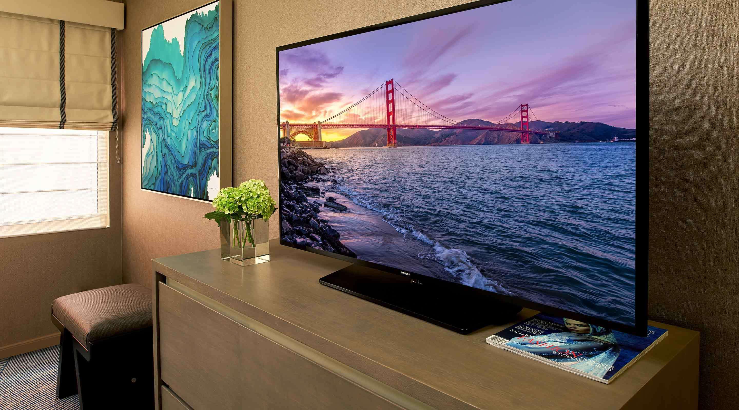 Double Queen Size Bed