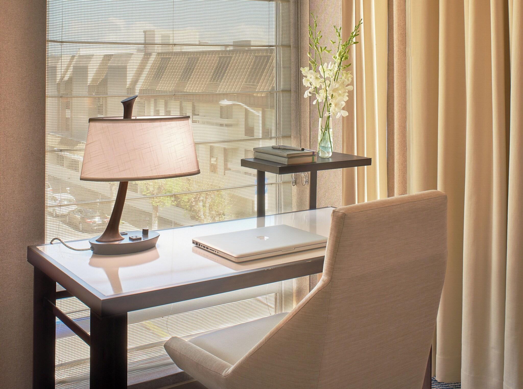 Junior Suite King Size Bed