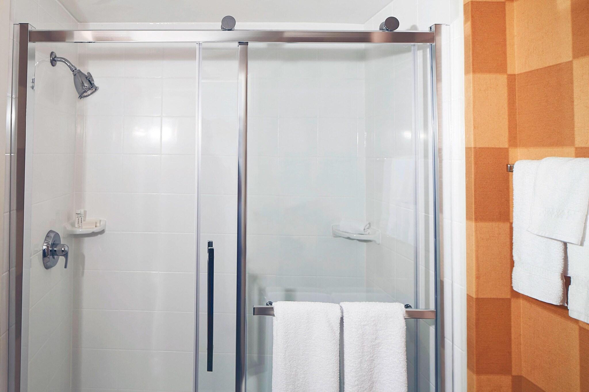 Suite Pool View Two Double Beds