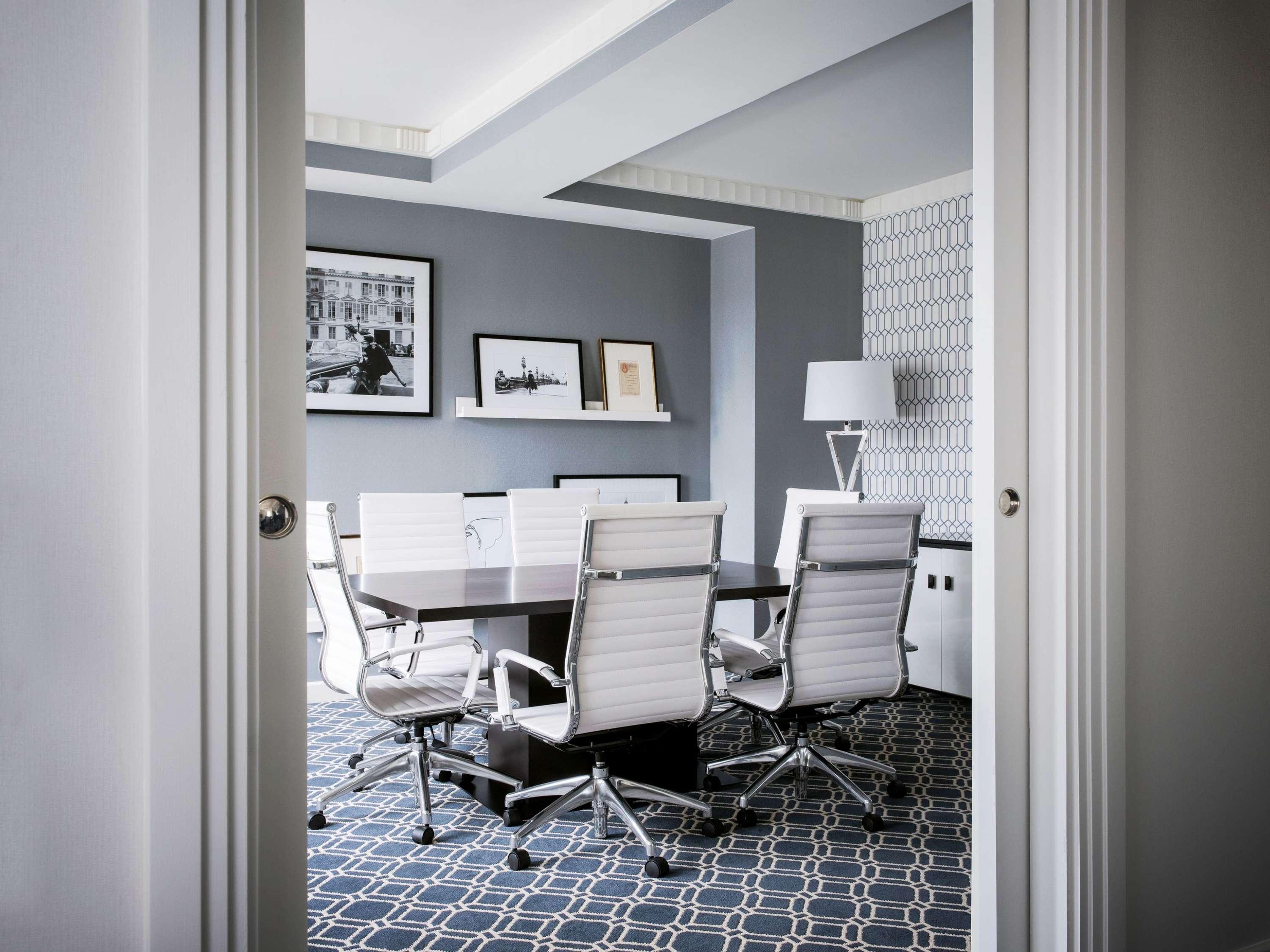 Suite King Bed One Bedroom 