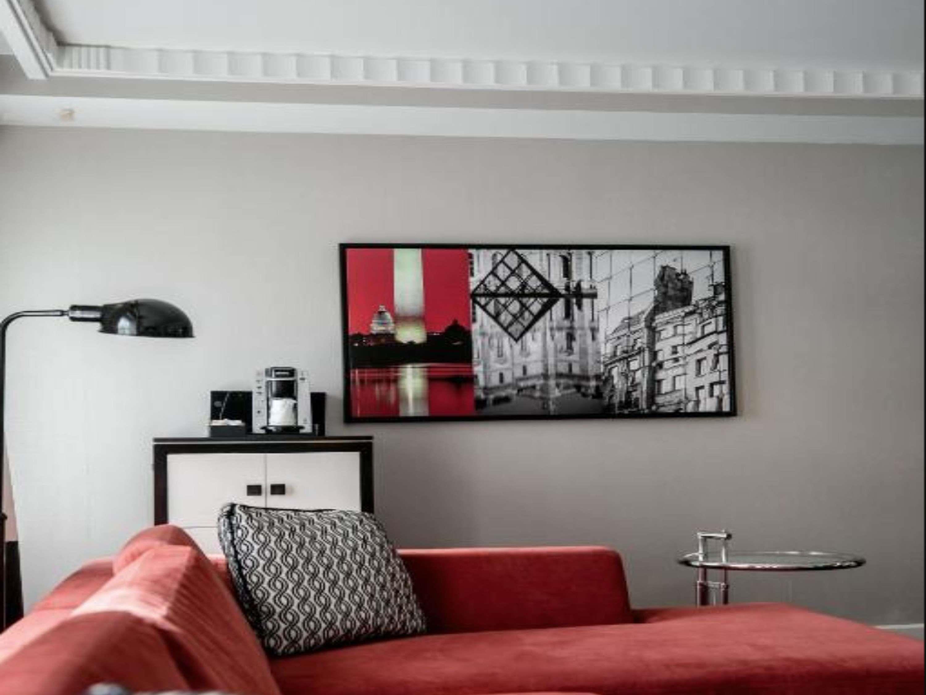 Room Luxury City View