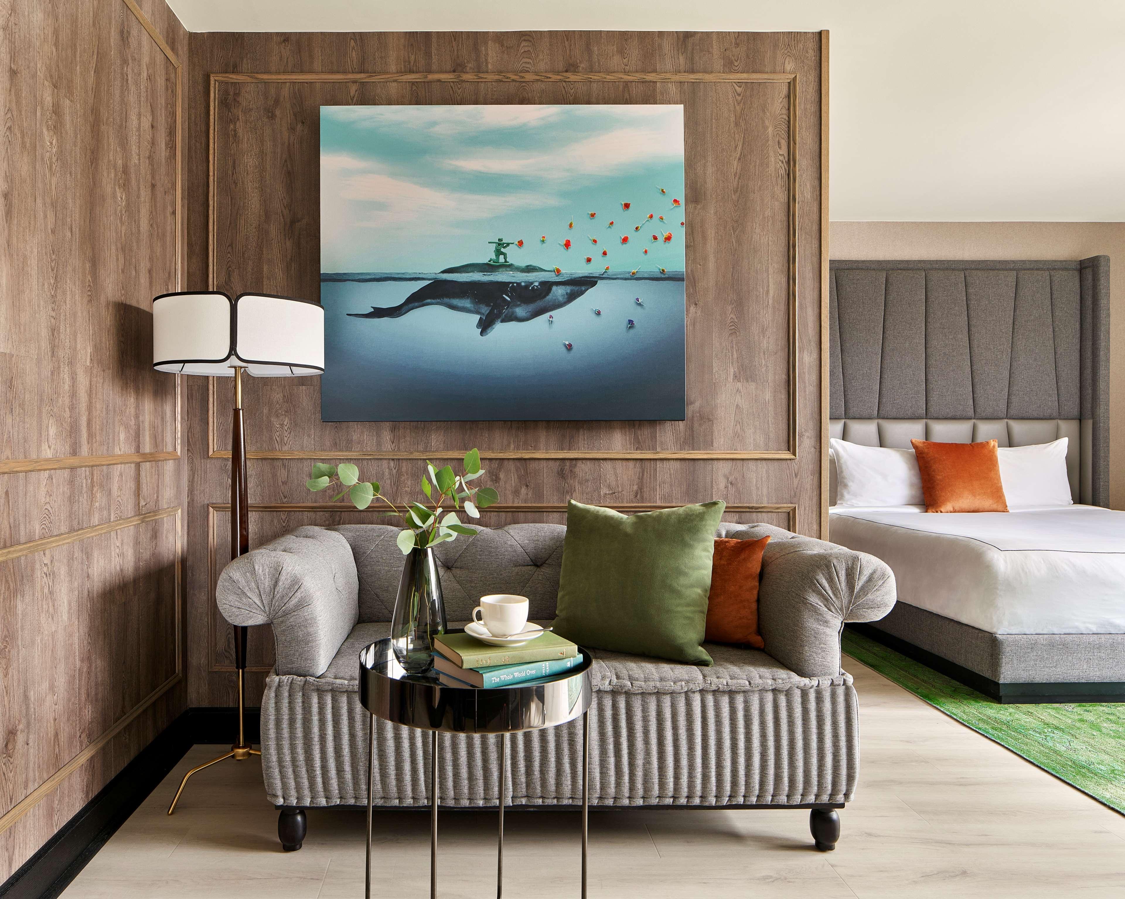 Studio King Size Bed