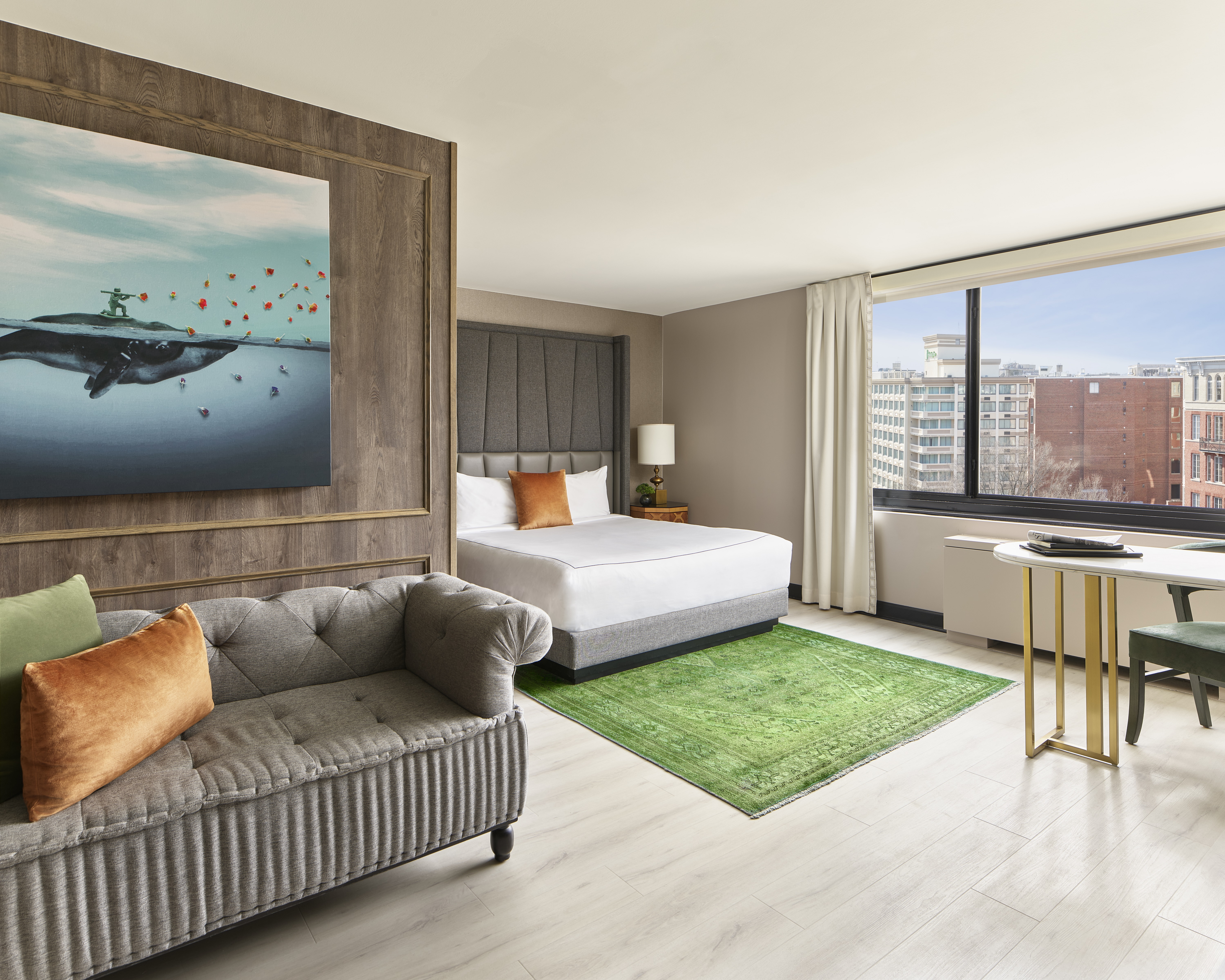 Studio Executive King Bed