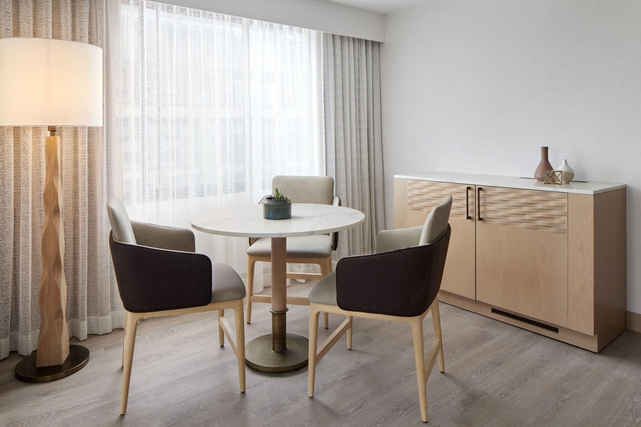 Suite Premier King Bed