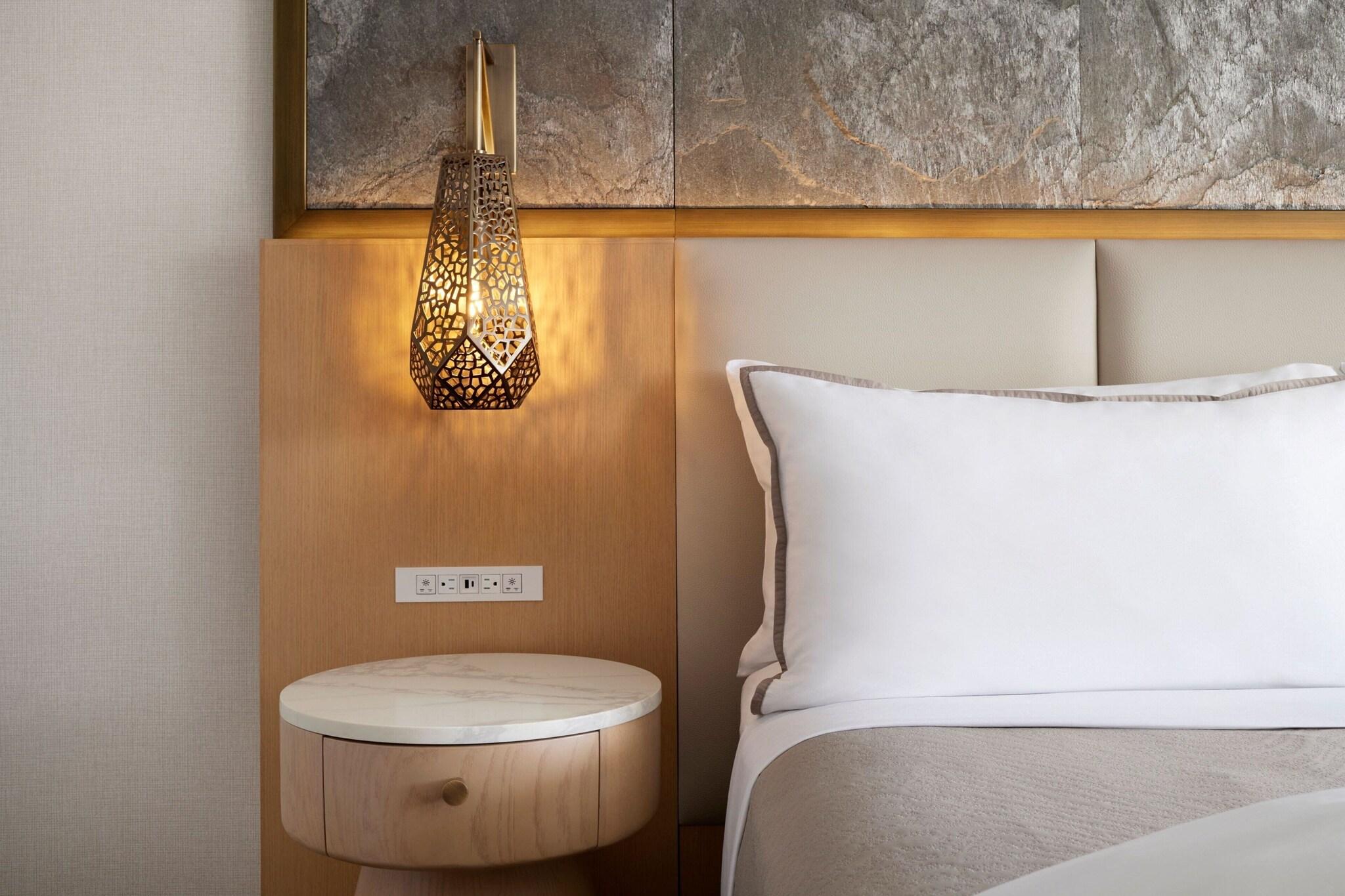 Suite Premier King Bed