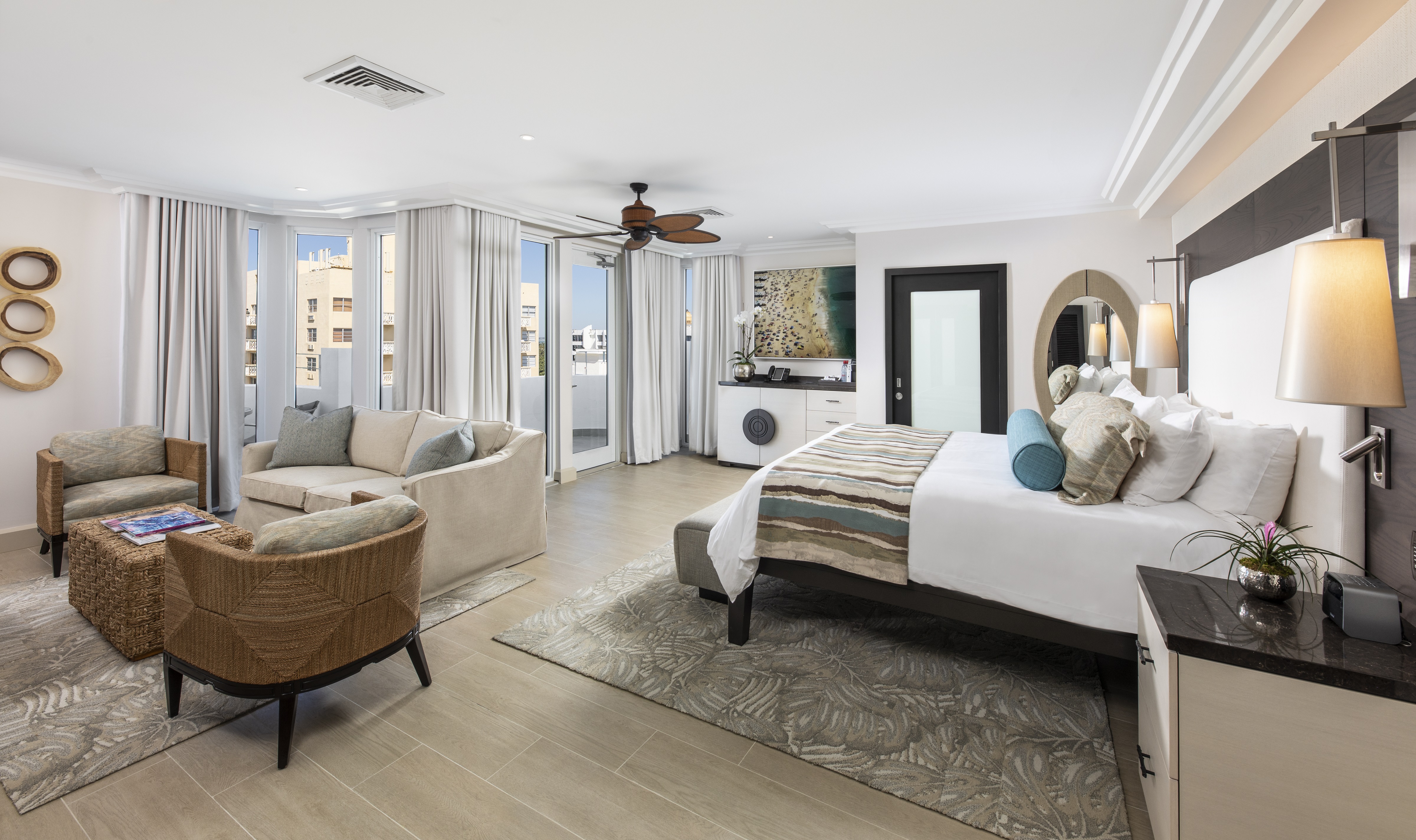 Junior Suite City View One Bedroom