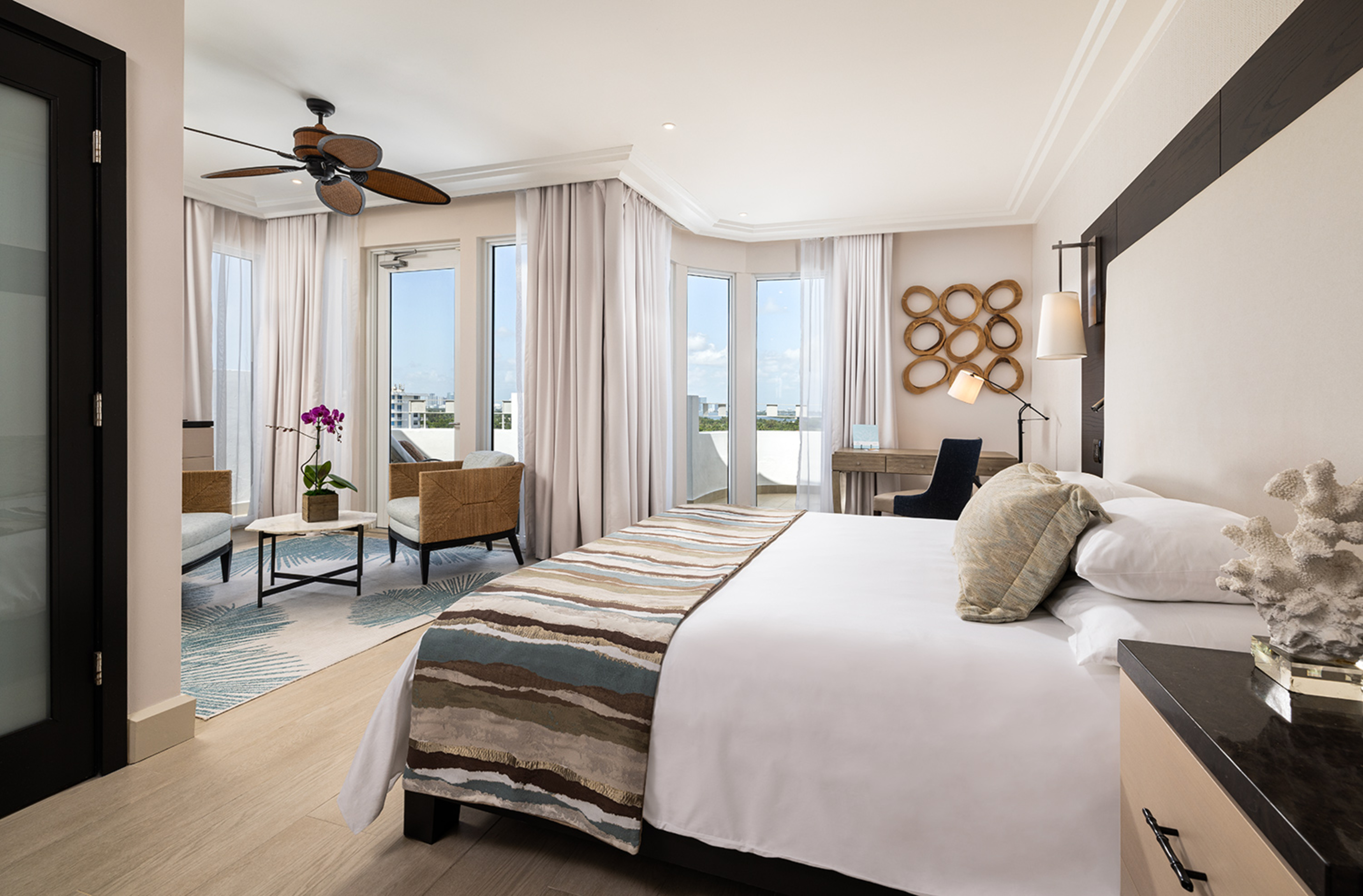 Junior Suite Accessible