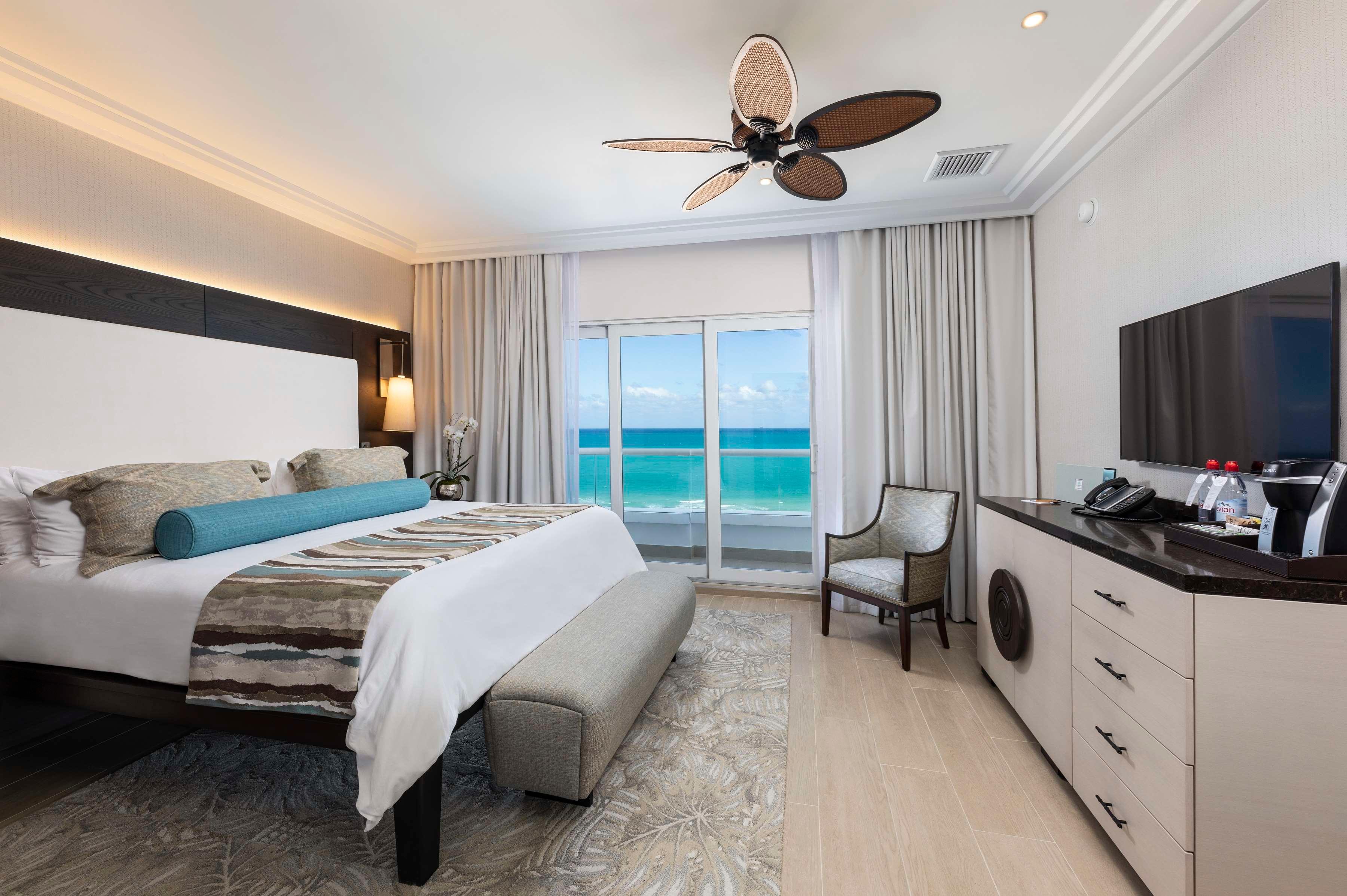 Studio King Size Bed