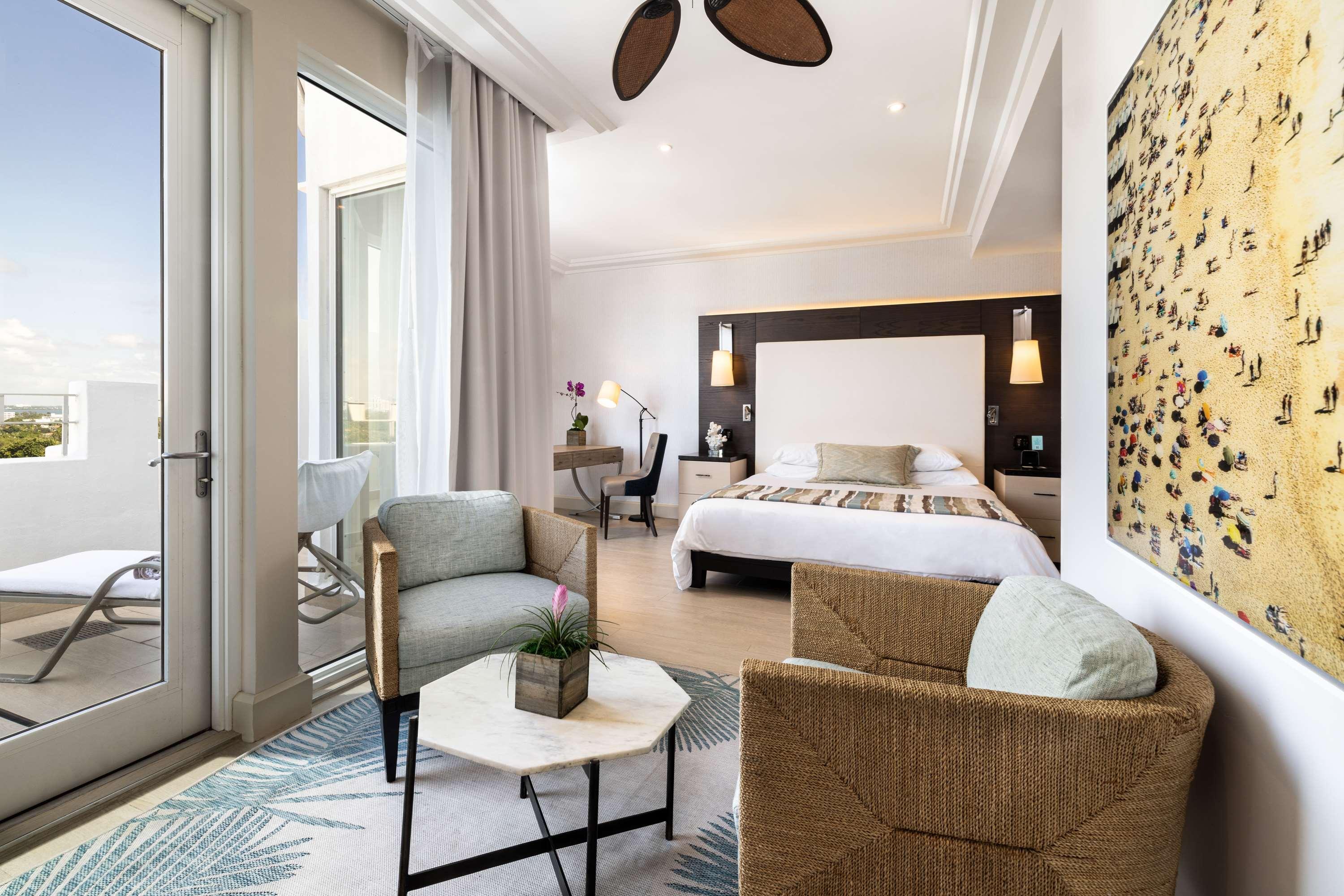 Junior Suite Accessible