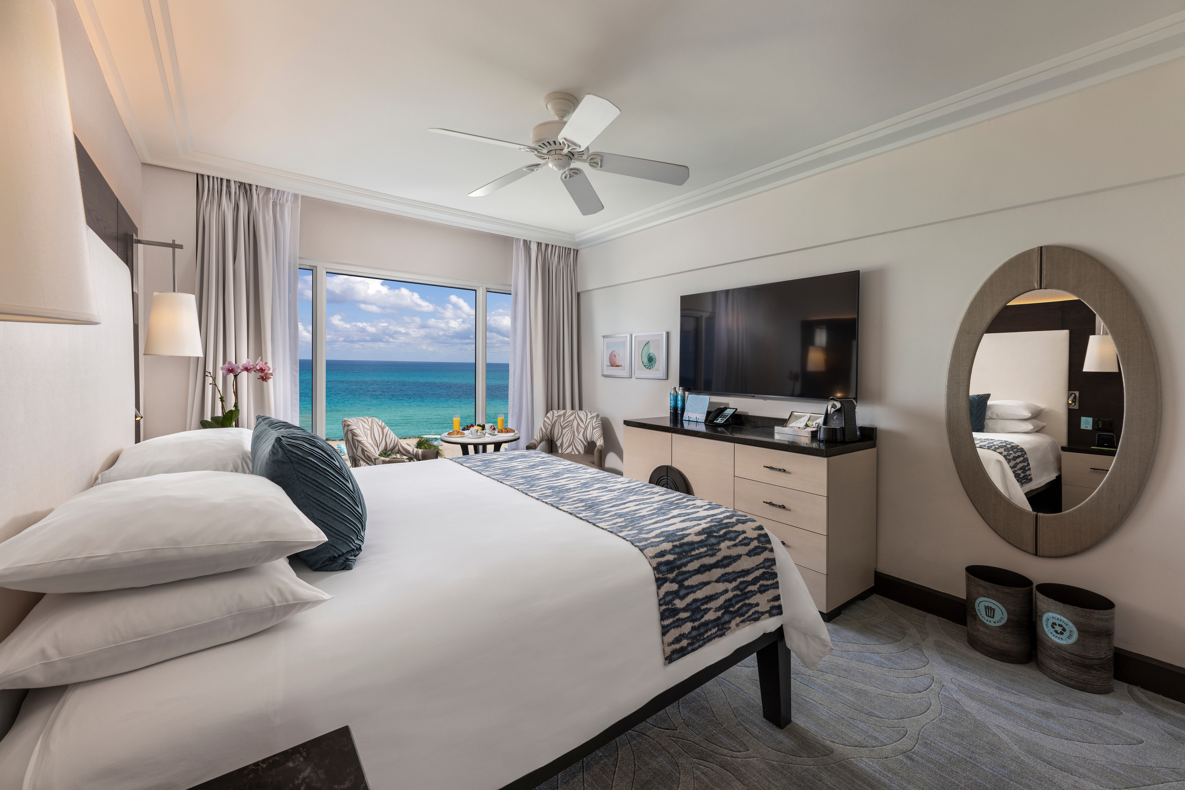 Double Ocean Front King Bed