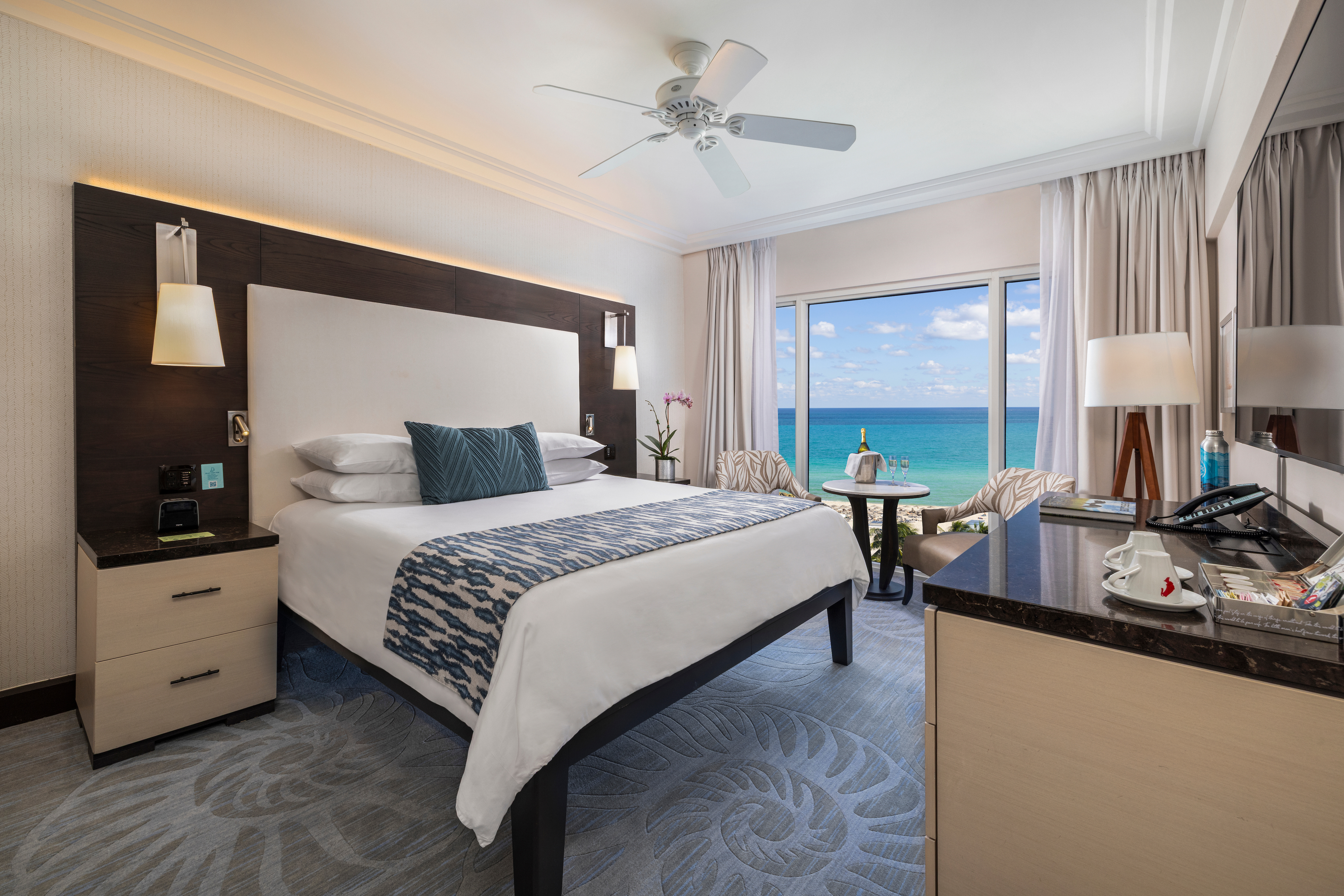 Double Ocean Front King Bed