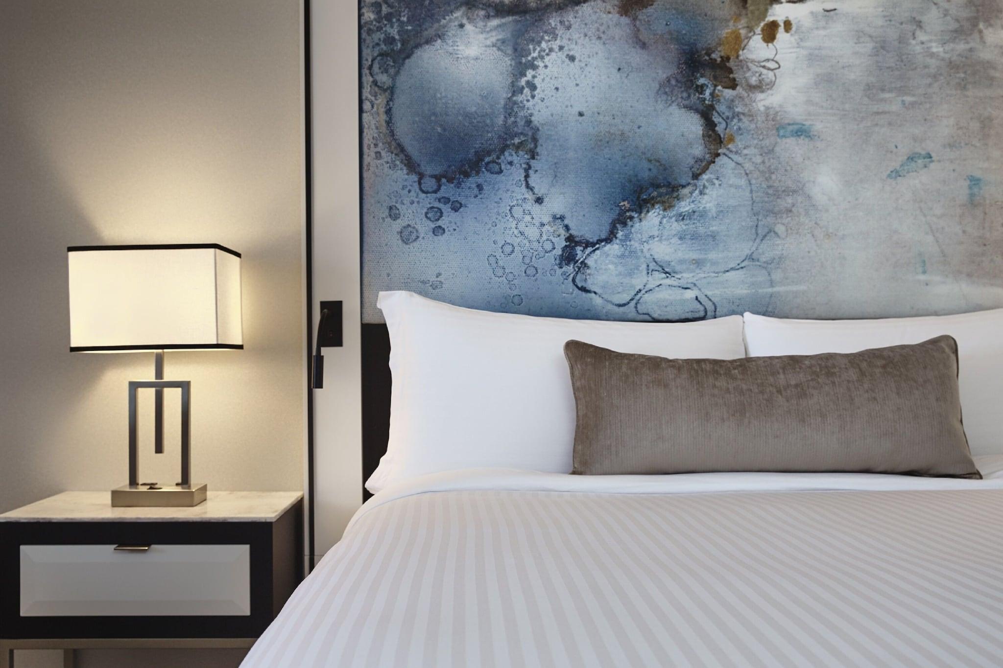 Double Partial Ocean View King Bed