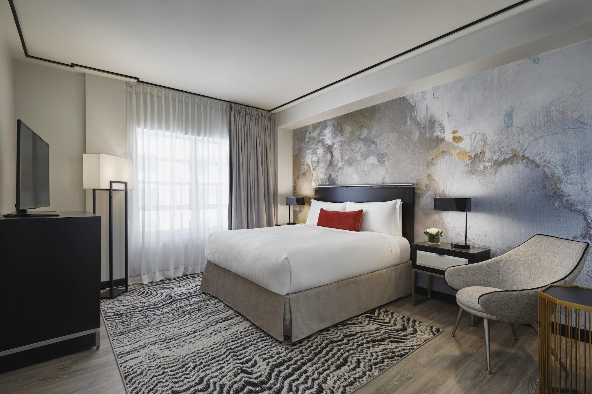 Double Ocean Front King Bed