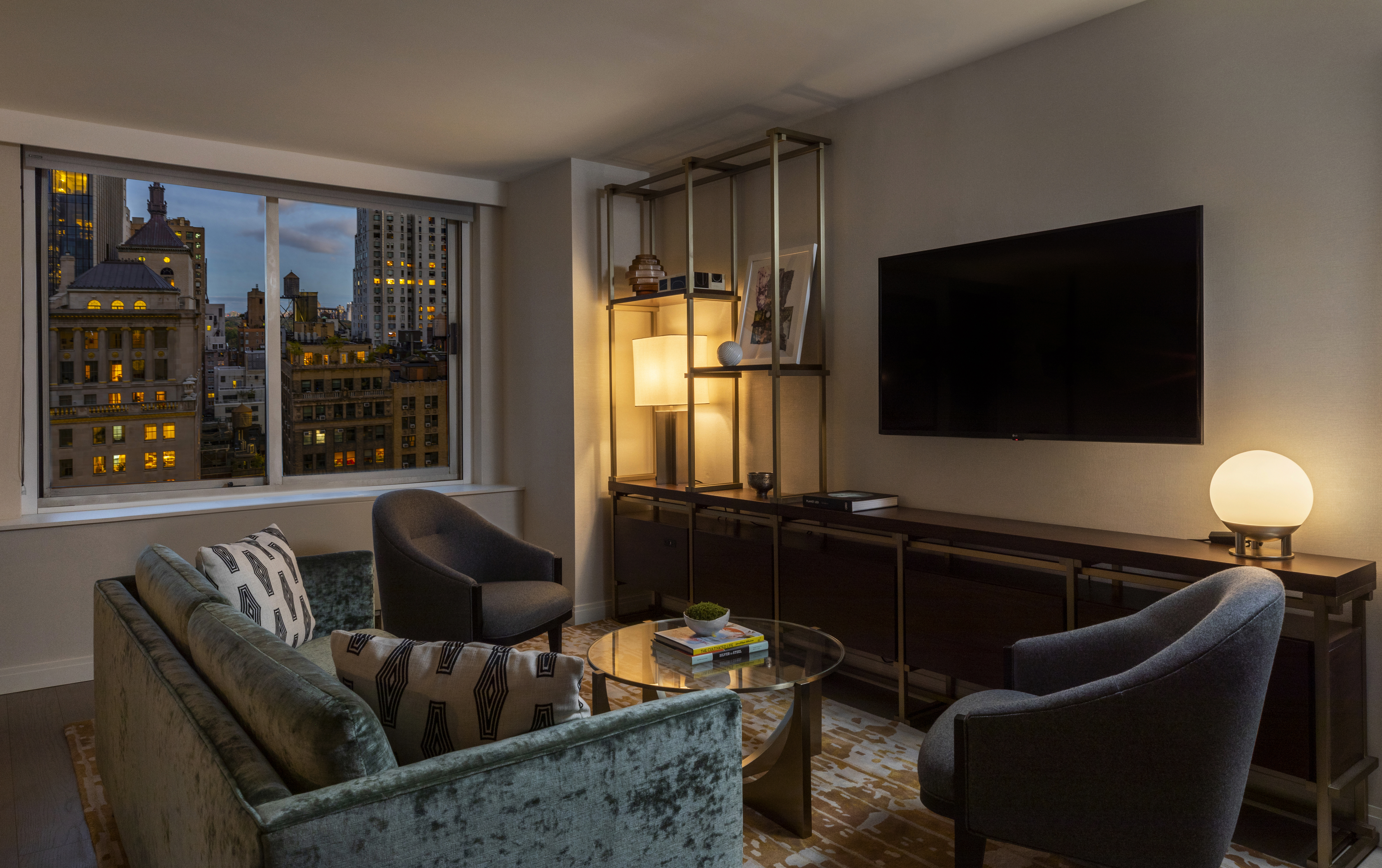 Room Deluxe King Bed