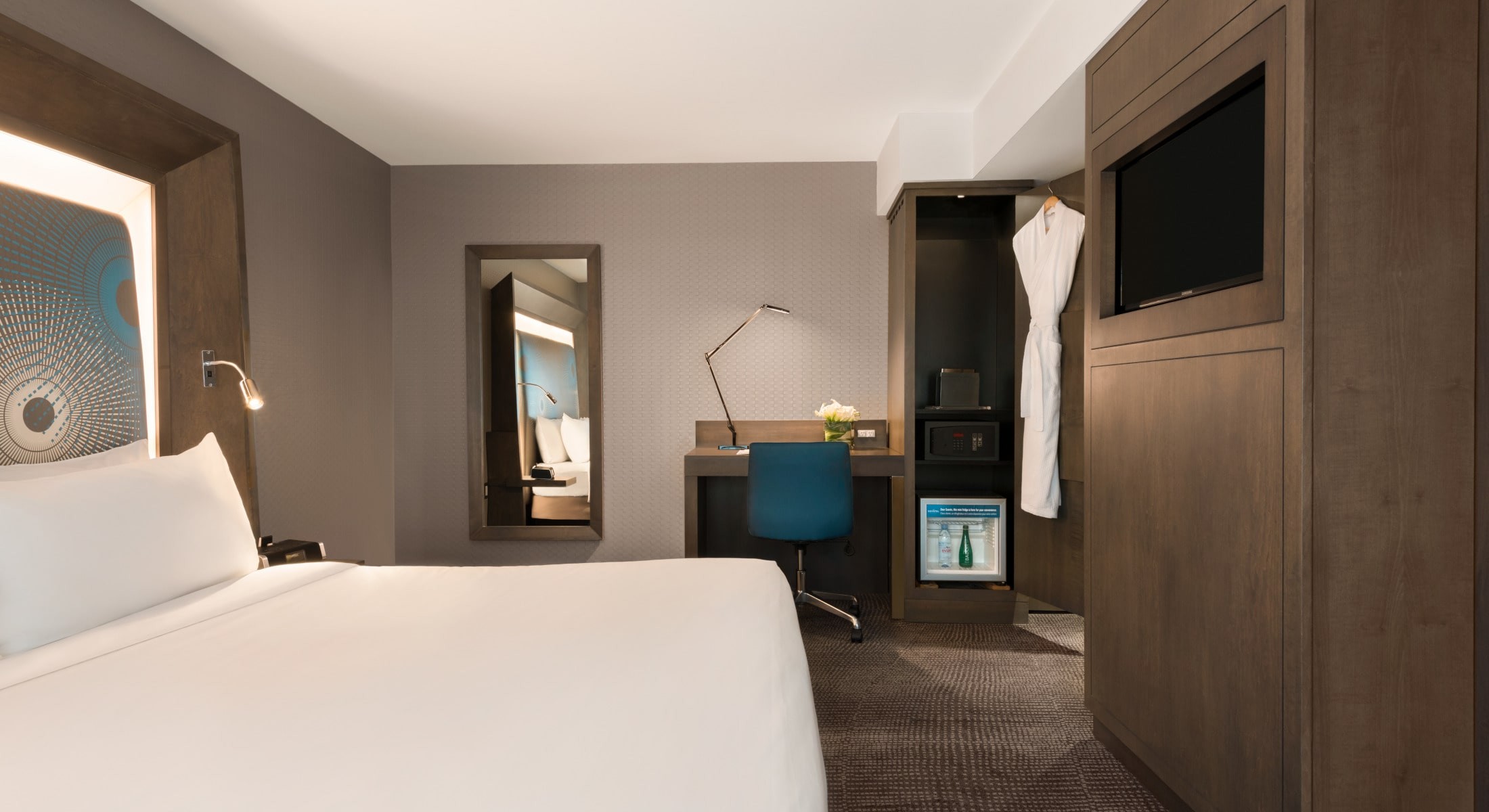 Double City View King Bed