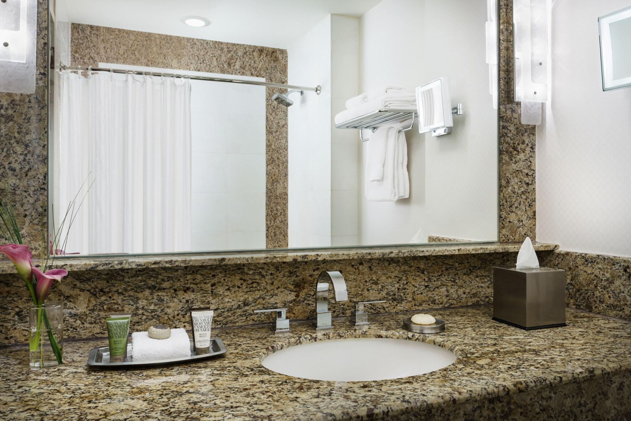 Quadruple Accessible-two Queen Beds