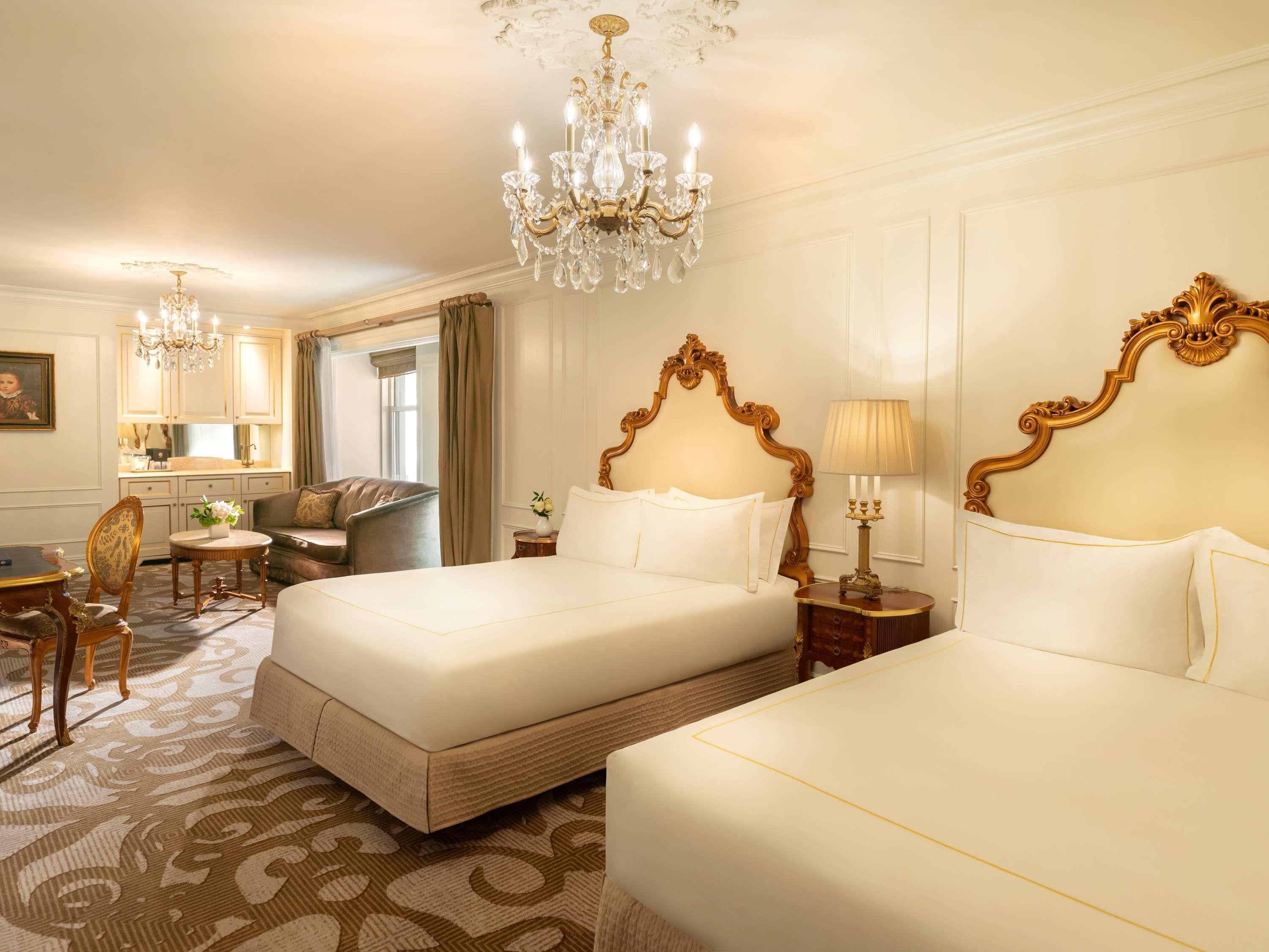 Family Room Two Queen Beds