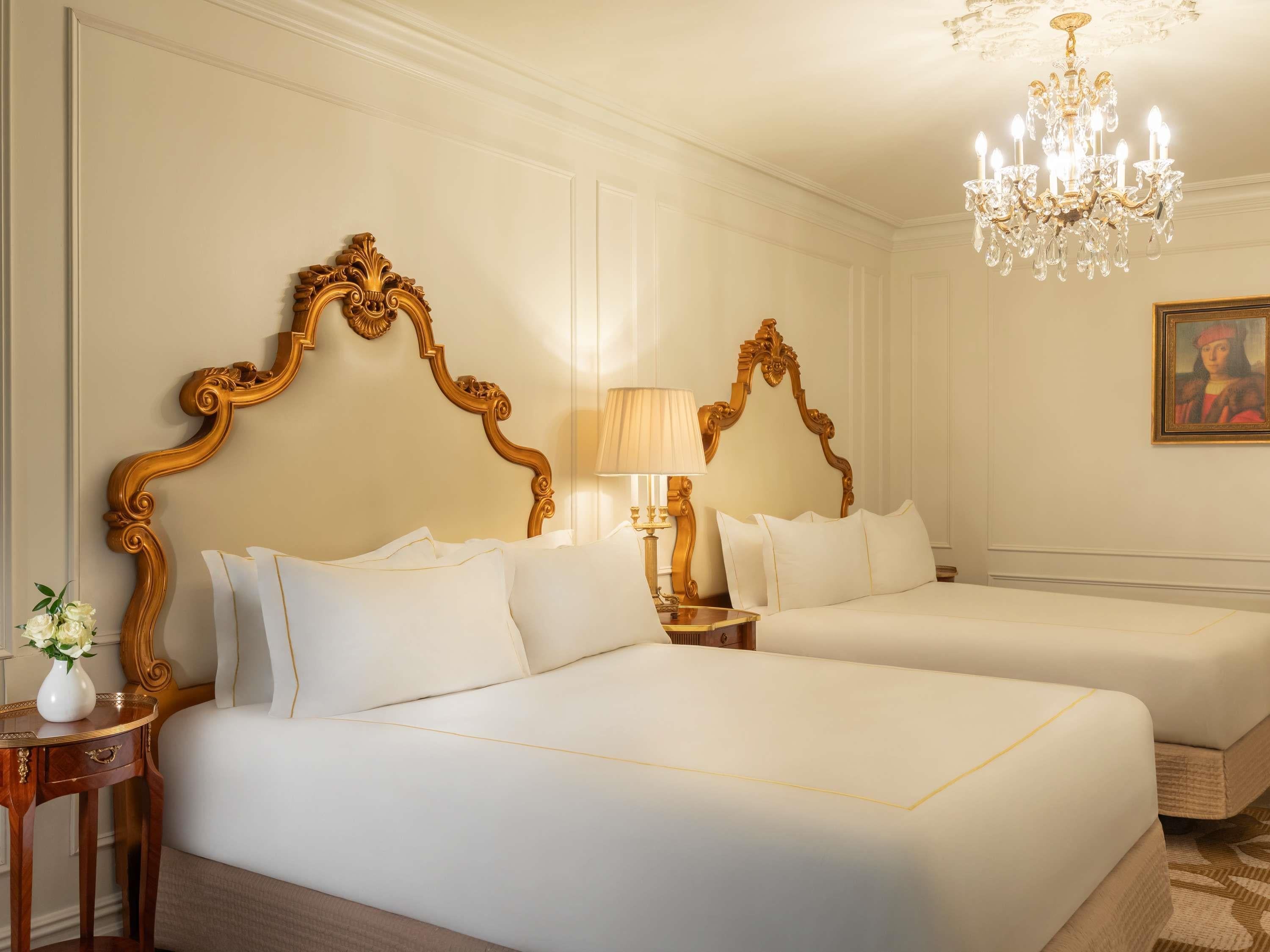 Room Deluxe Two Queen Beds