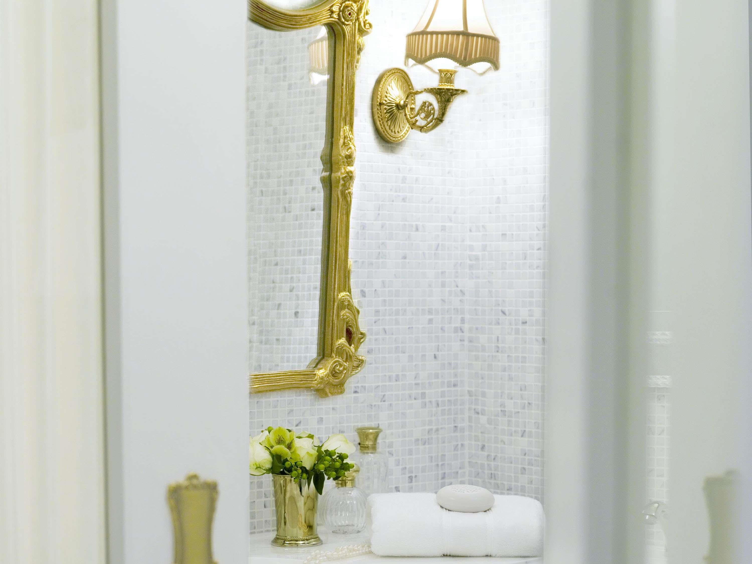 Room Deluxe Two Queen Beds