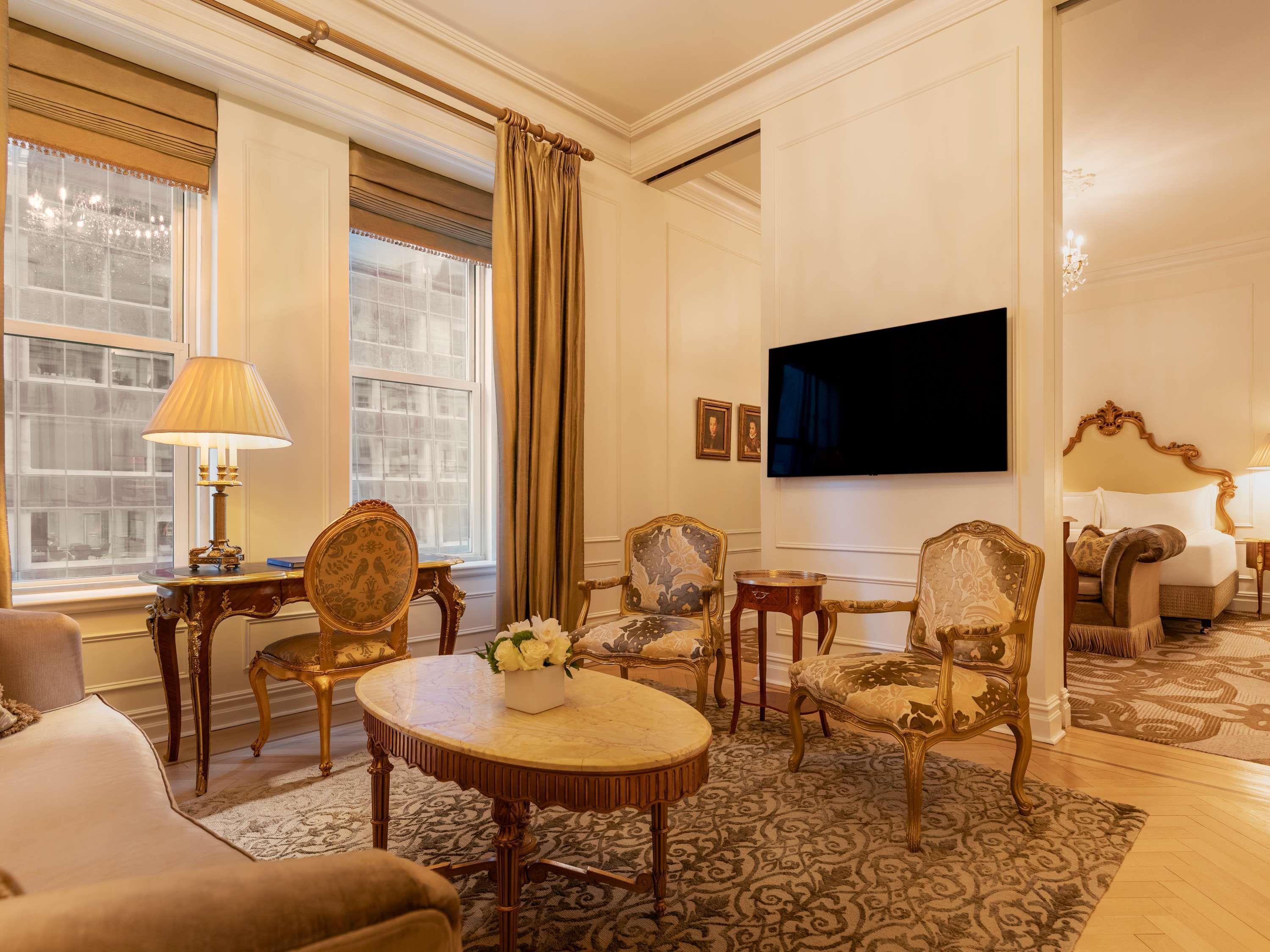 Junior Suite King Size Bed