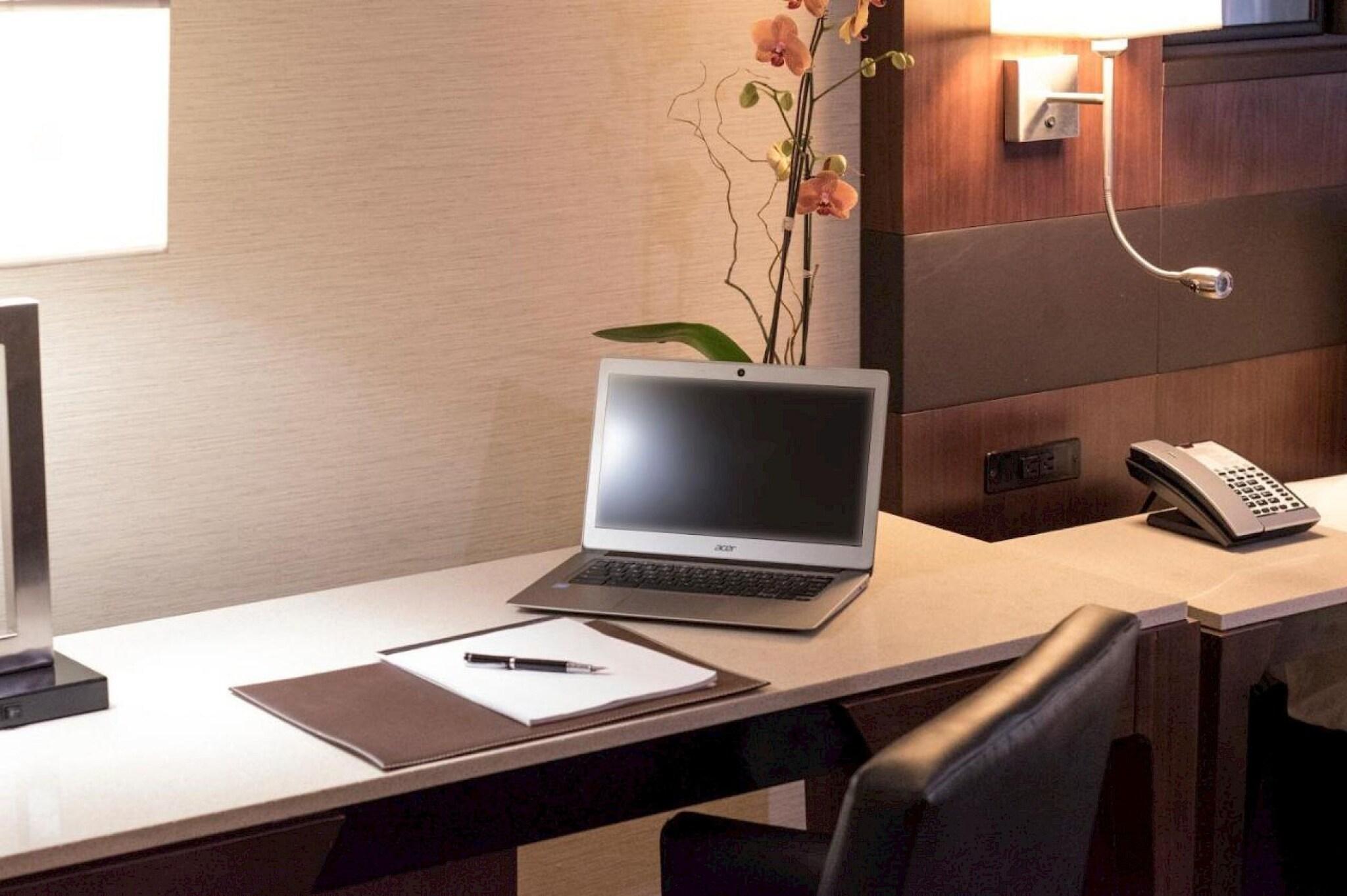 Quadruple Accessible Two Double Beds