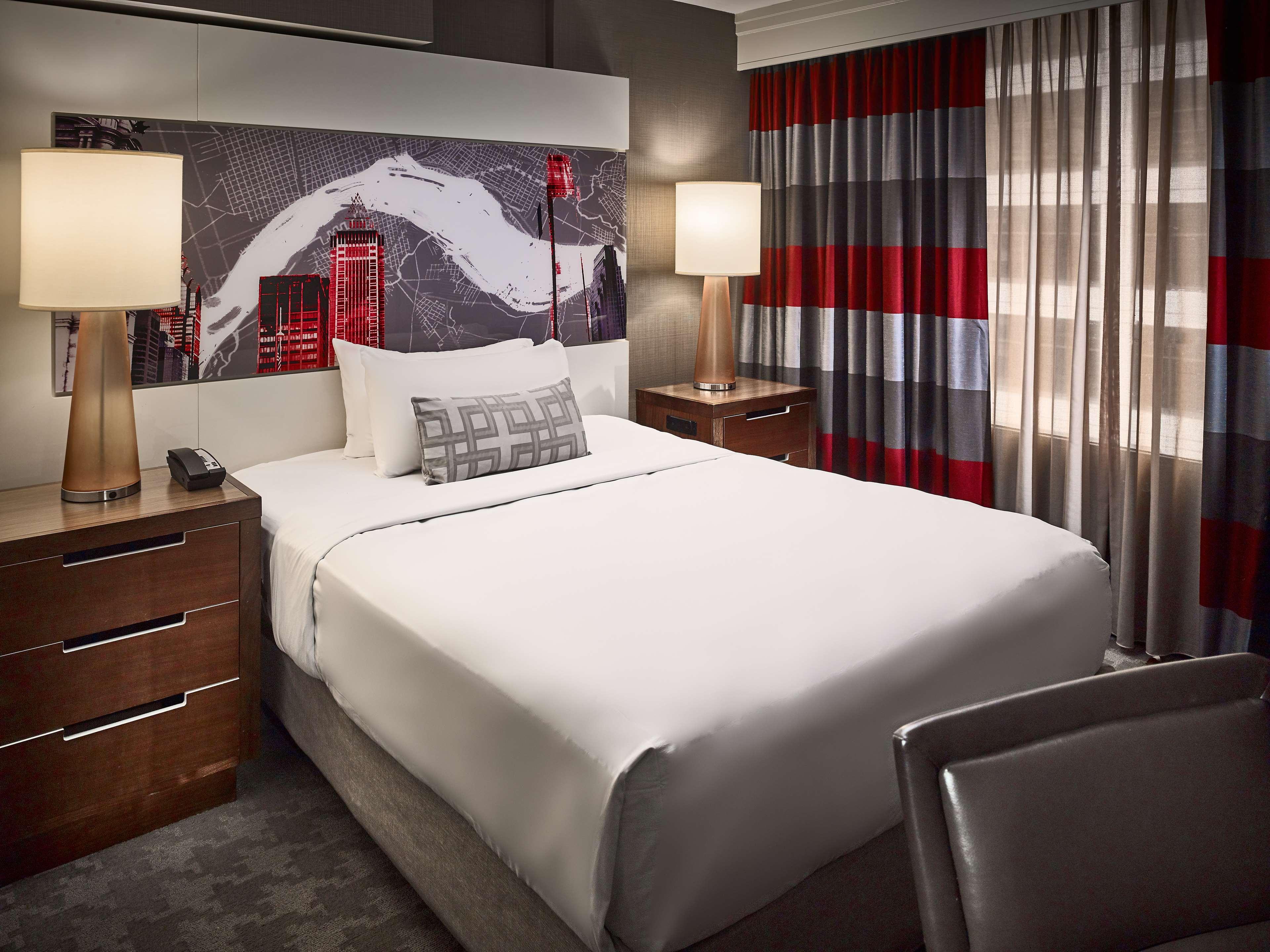 Room Guest Room Queen Bed