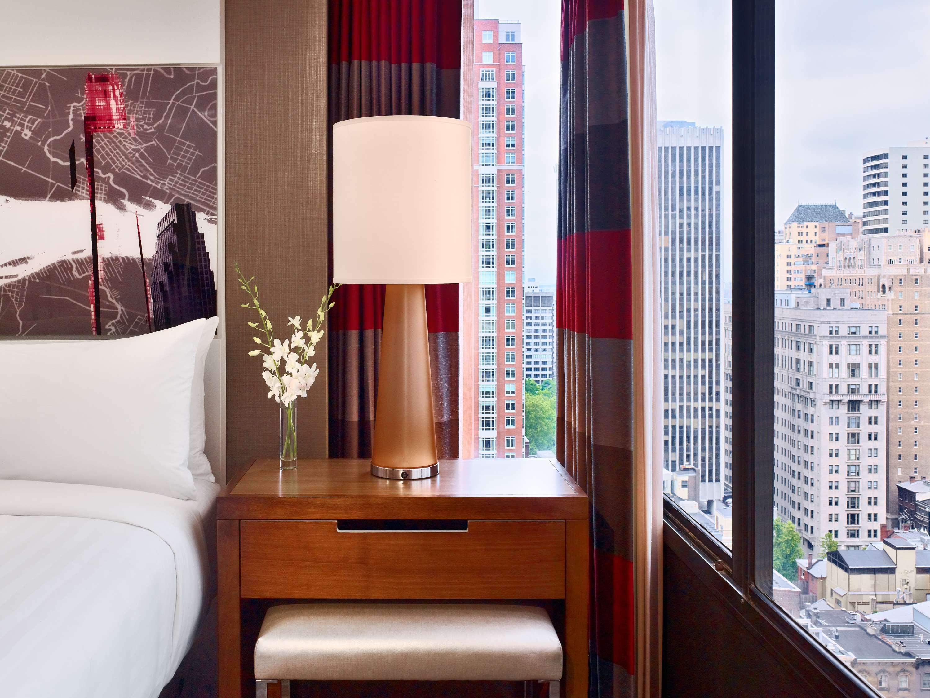 Room Deluxe Guest Room