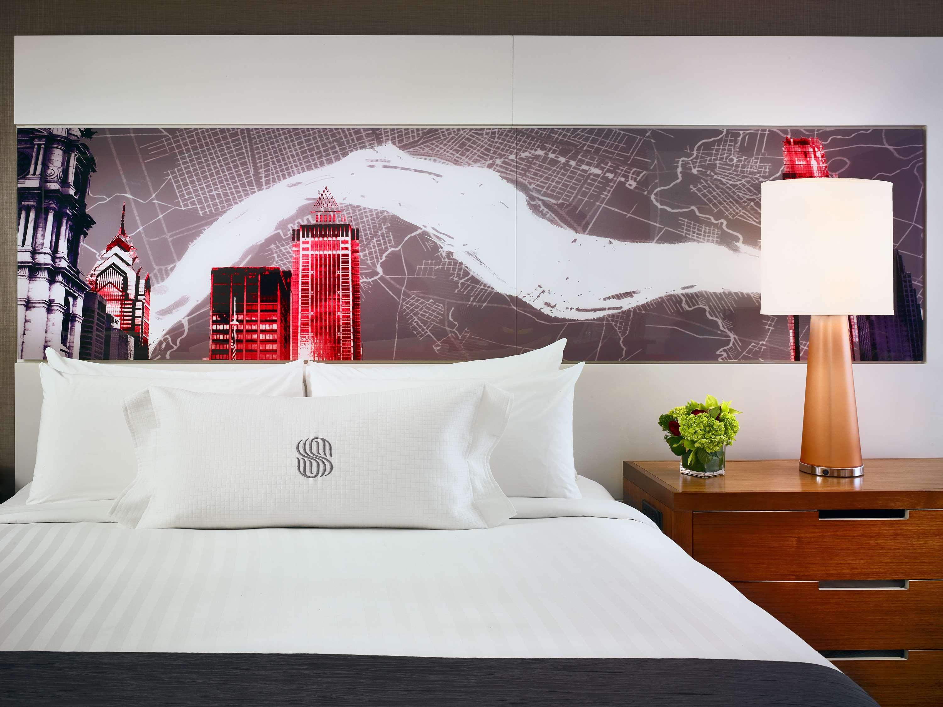 Double Deluxe King Bed