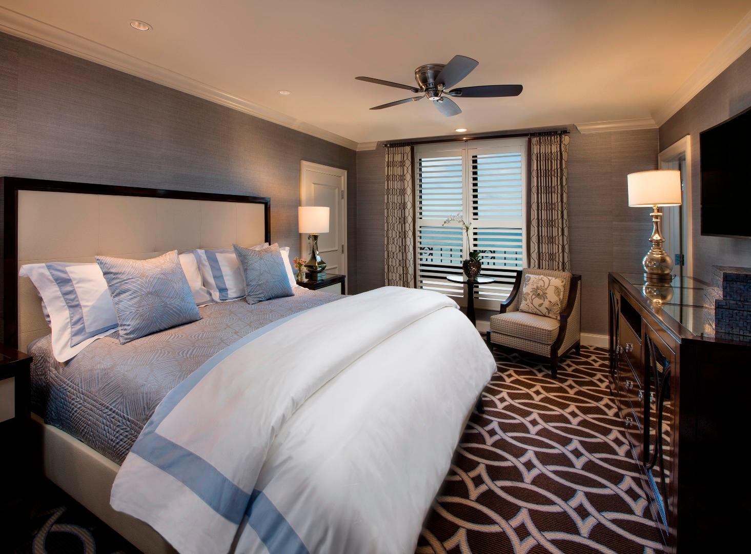 Double Ocean View King Bed