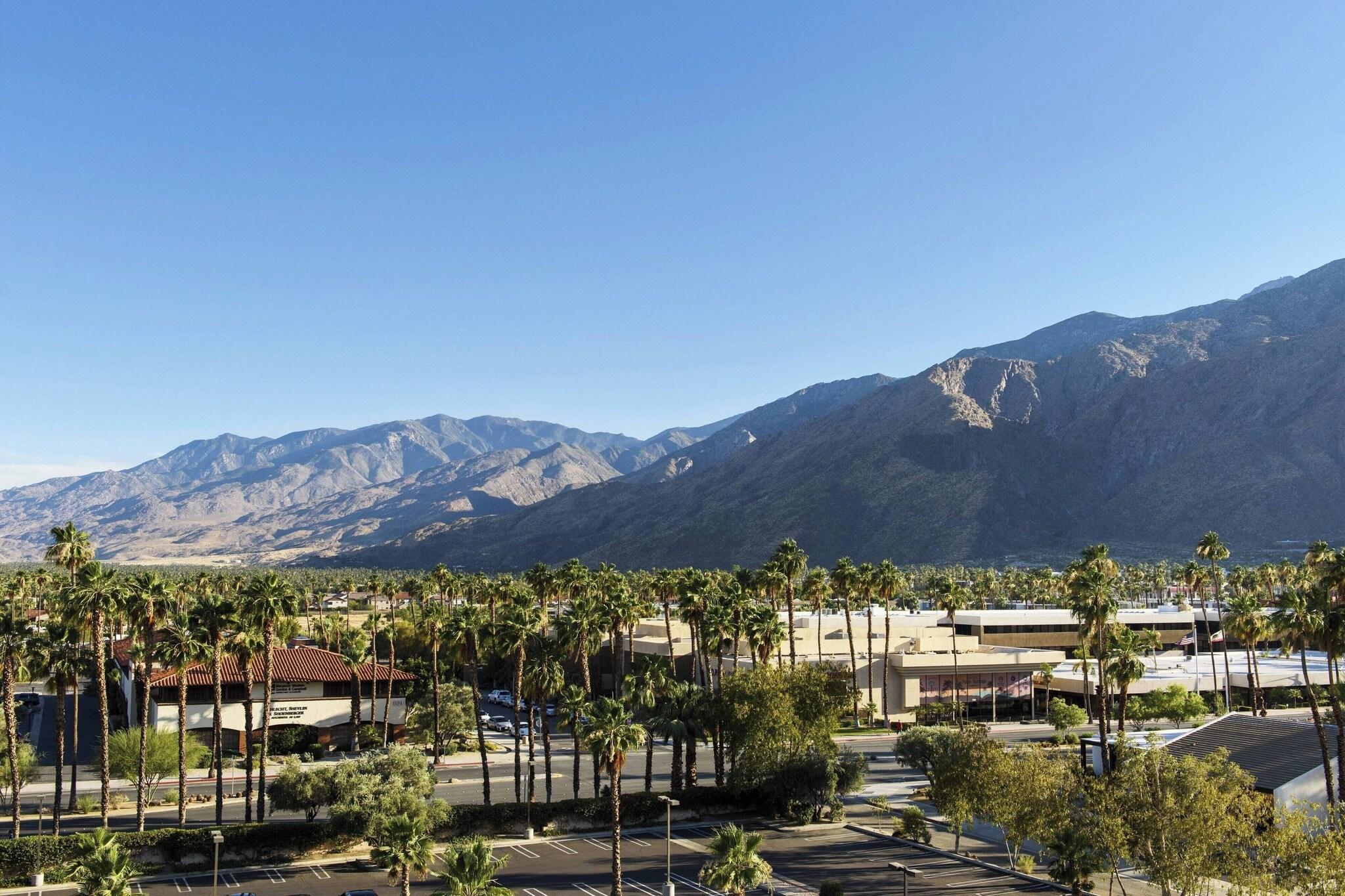Junior Suite Mountain View