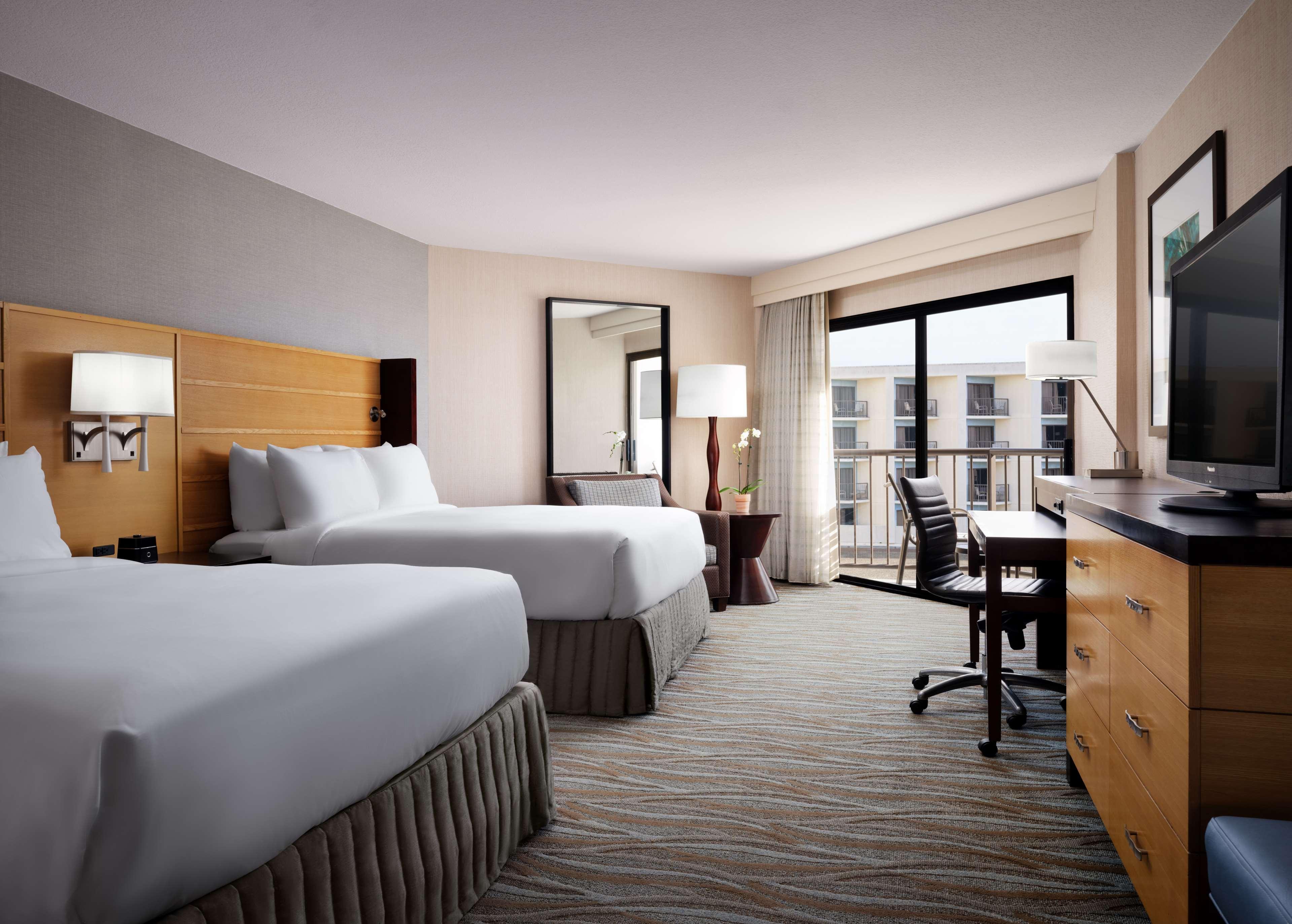 Double Deluxe Two Queen Beds