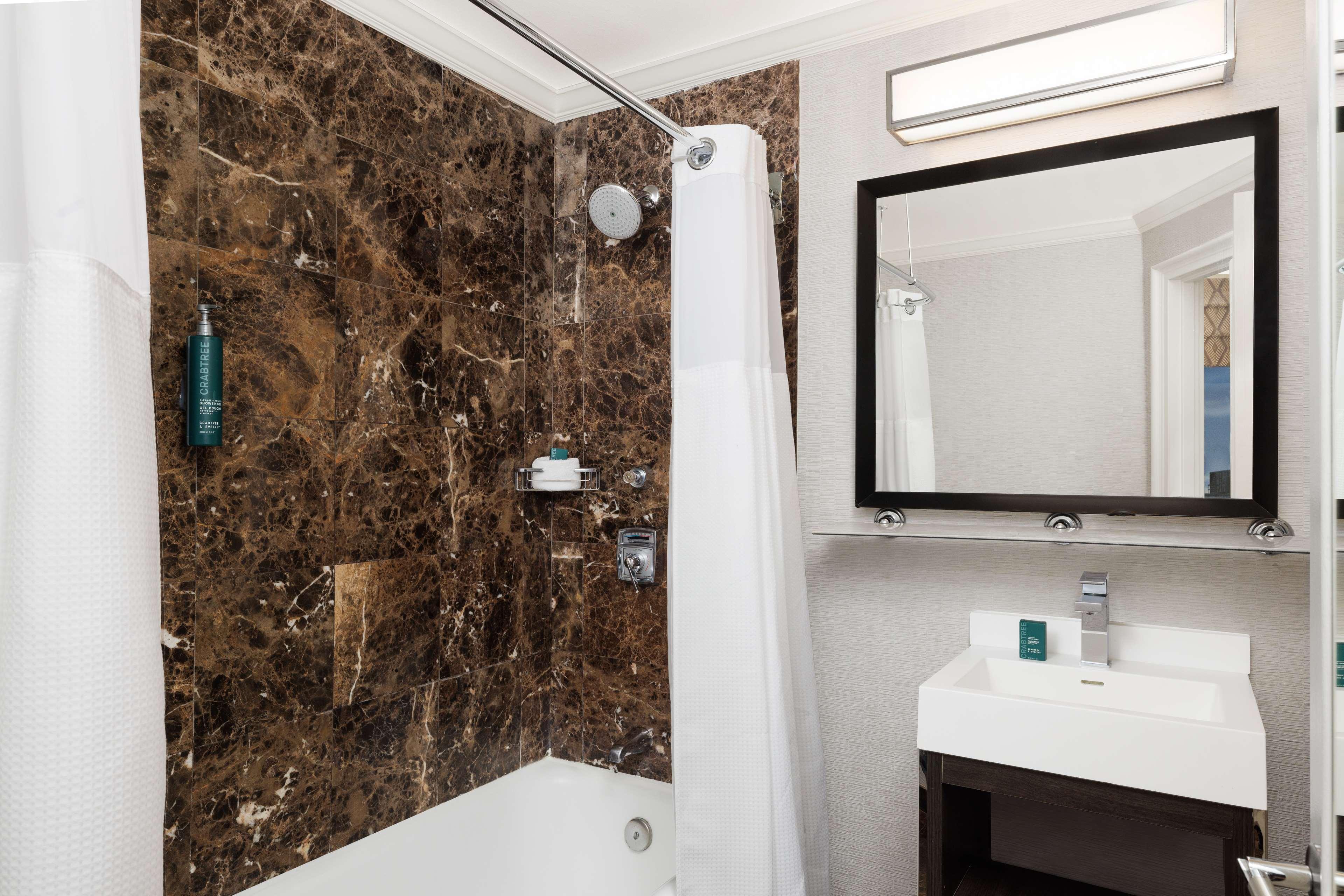 Studio Queen Size Bed