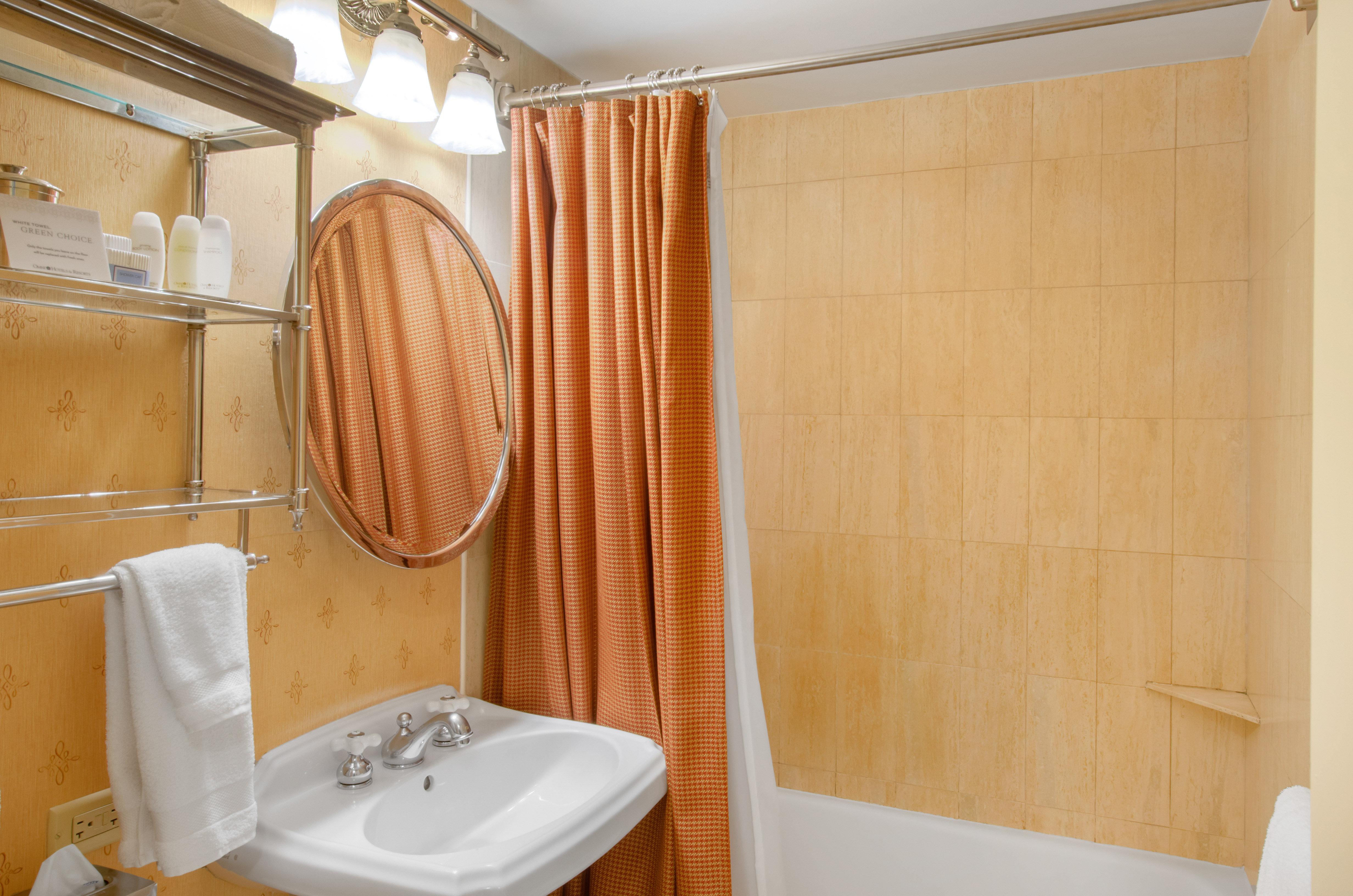 Room Deluxe King Bed