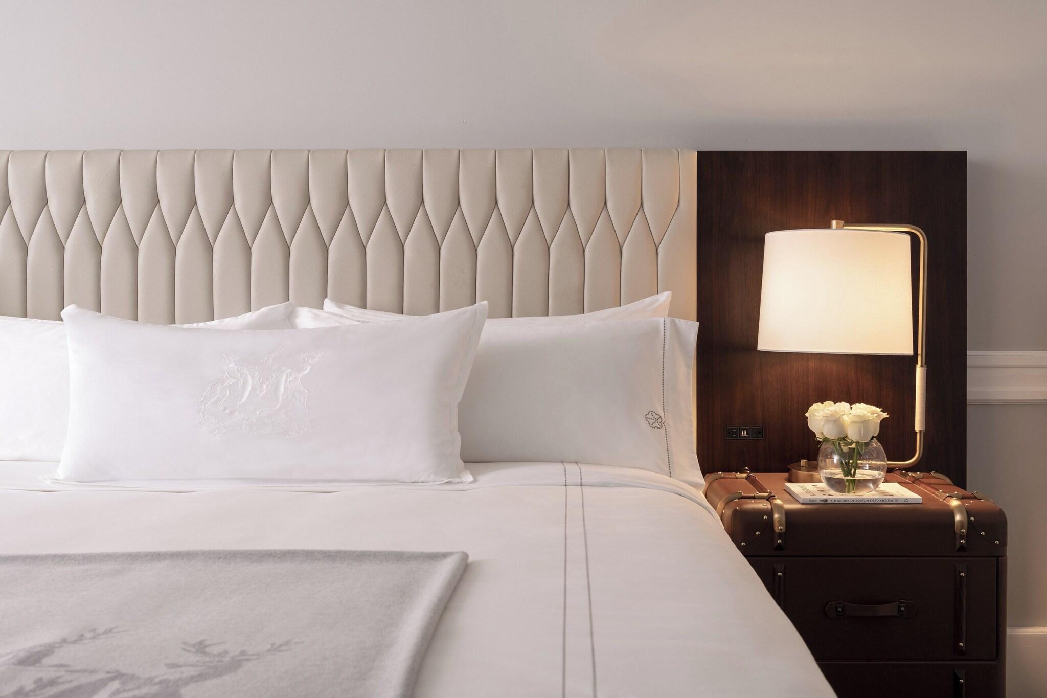 Quadruple Two Queen Beds