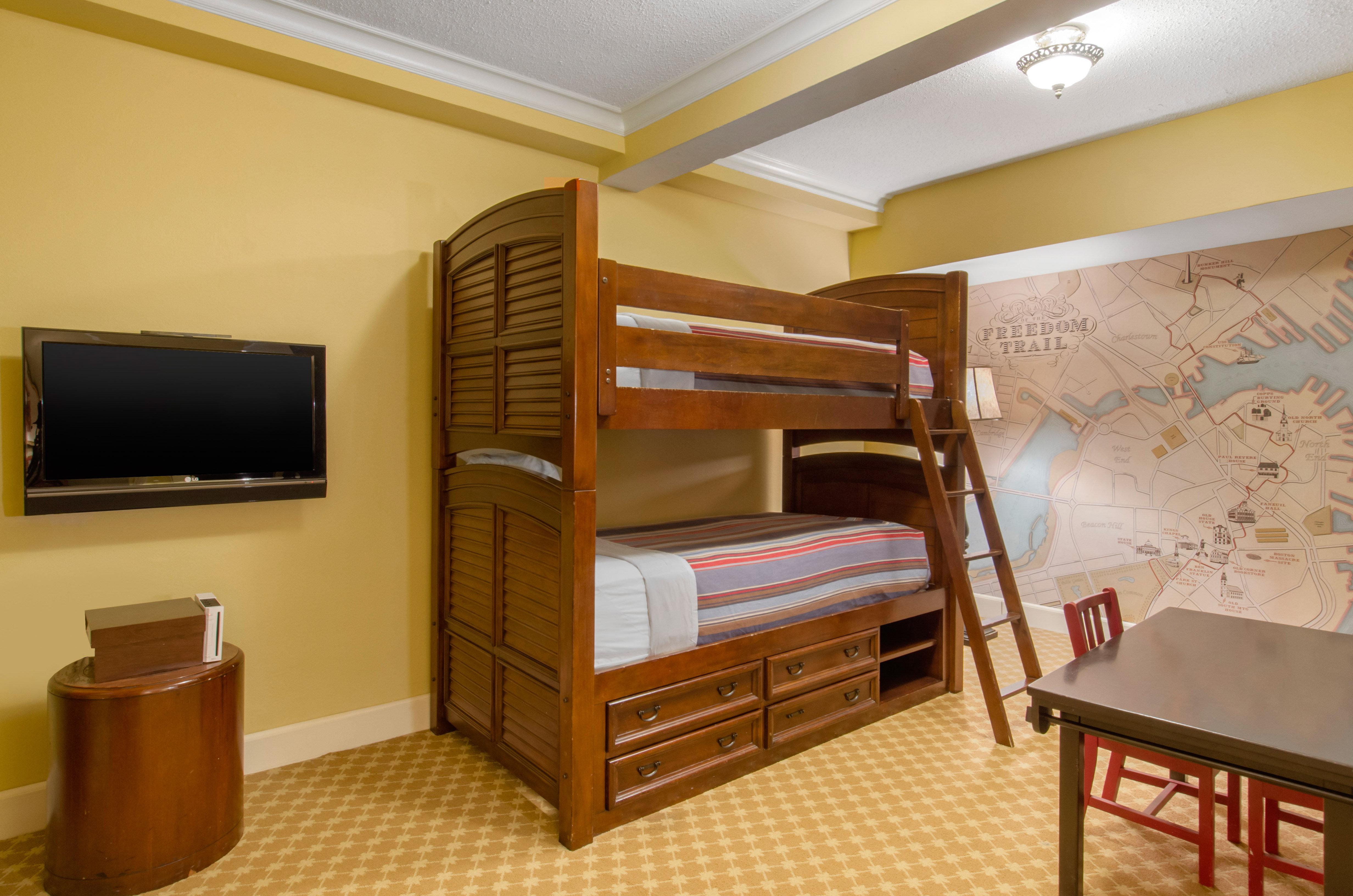 Suite Bunk Bed