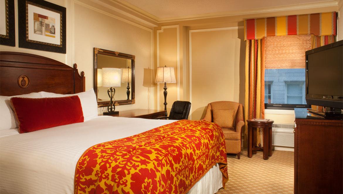 Room Deluxe King Bed