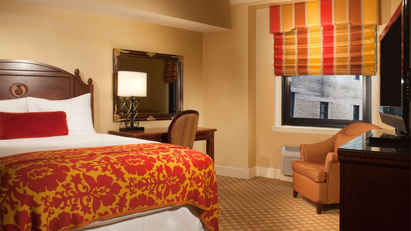 Room Deluxe Queen Bed