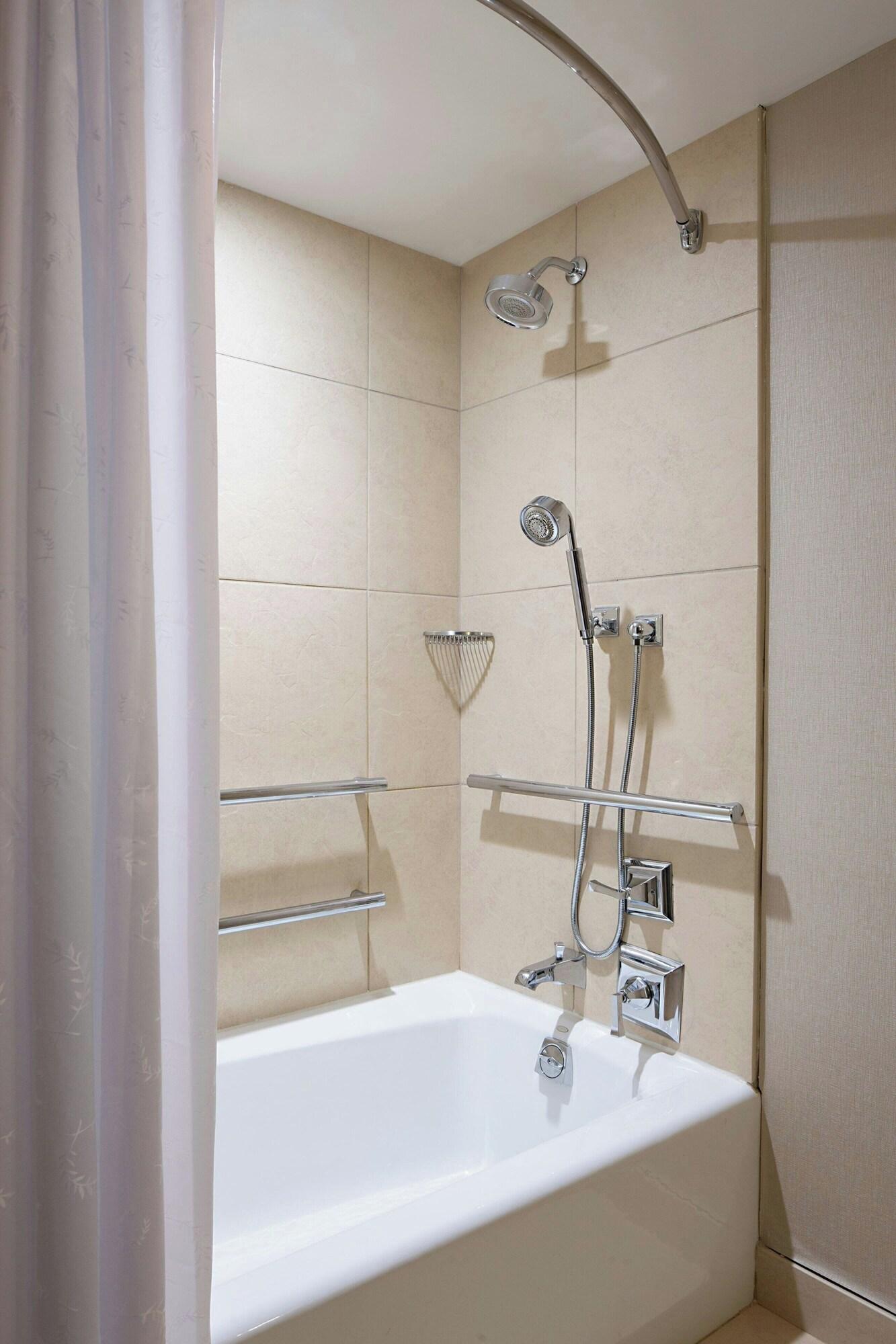 Quadruple Club City View