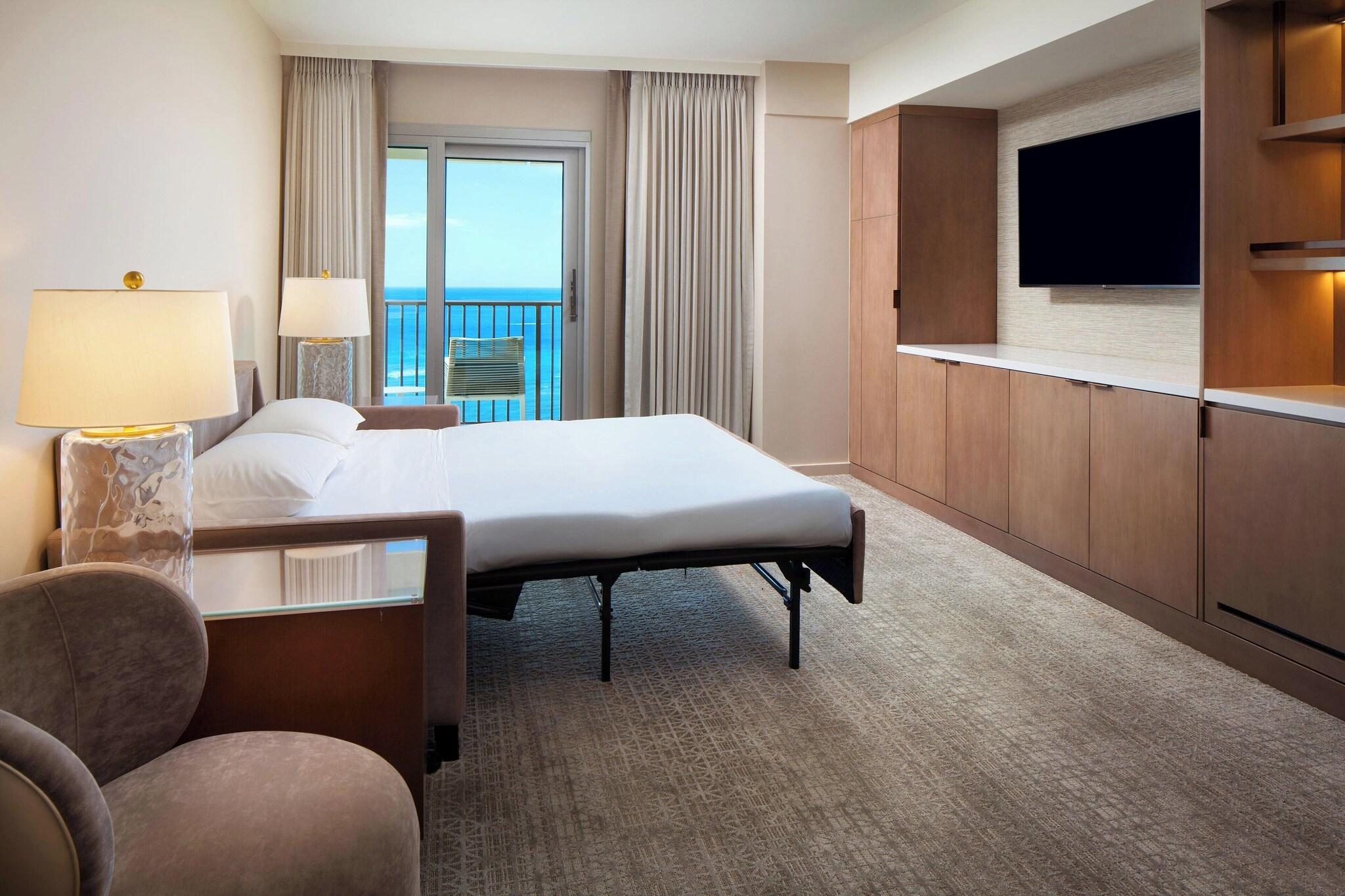 Suite Ocean Front Two Double Beds