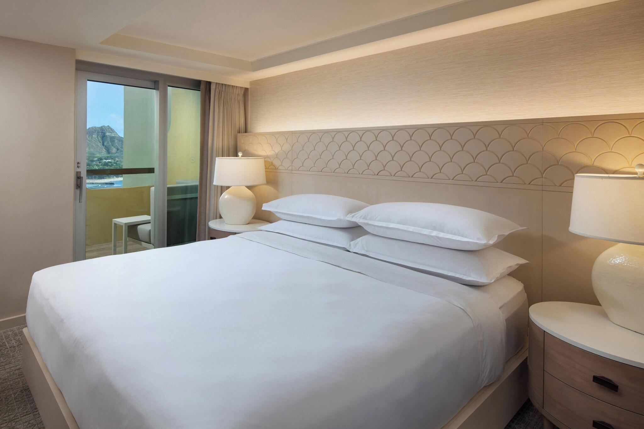 Suite King Bed One Bedroom 