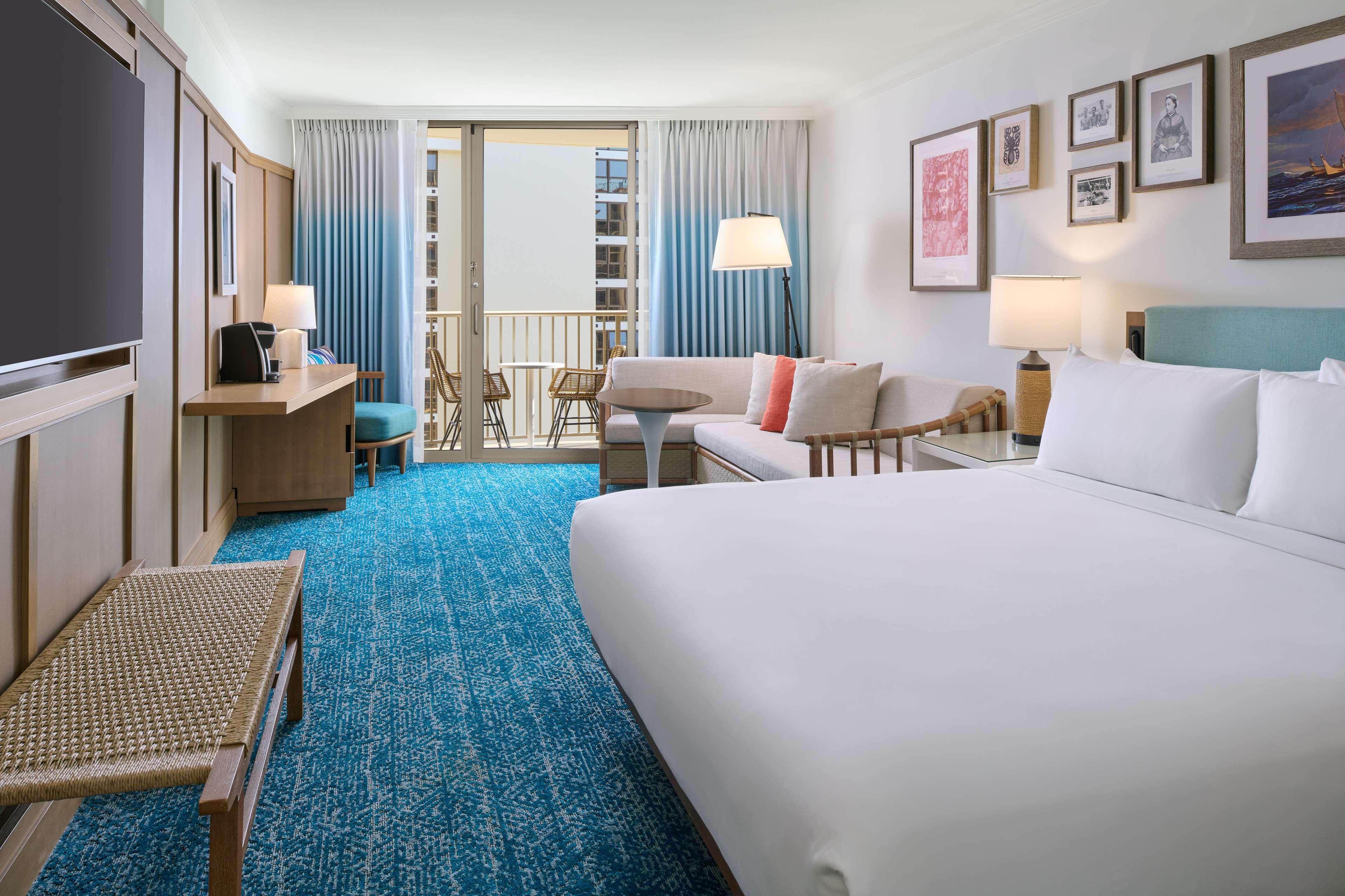 Double Ocean View Queen Bed