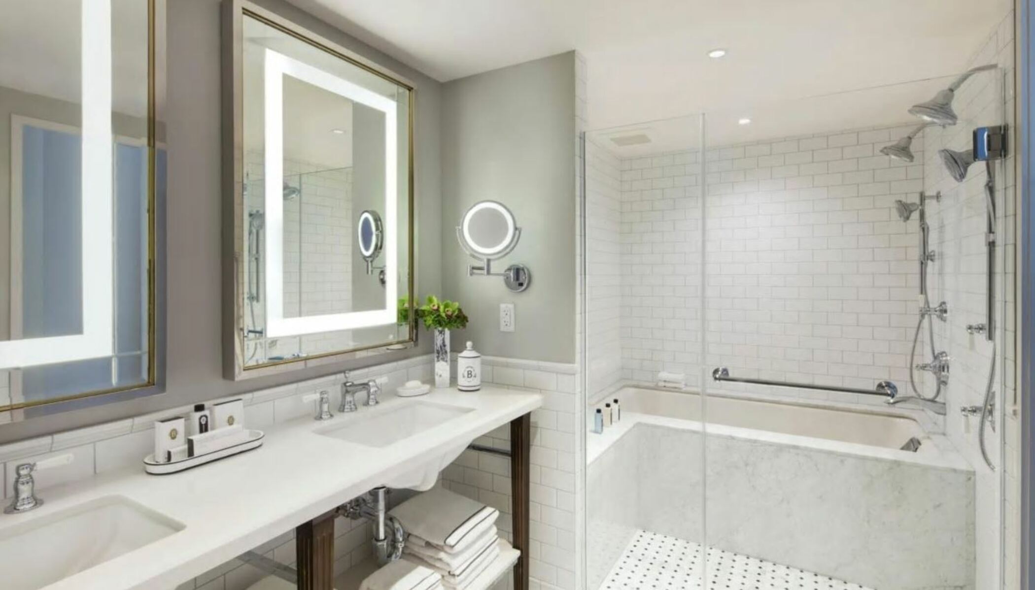 Suite Deluxe One Bedroom