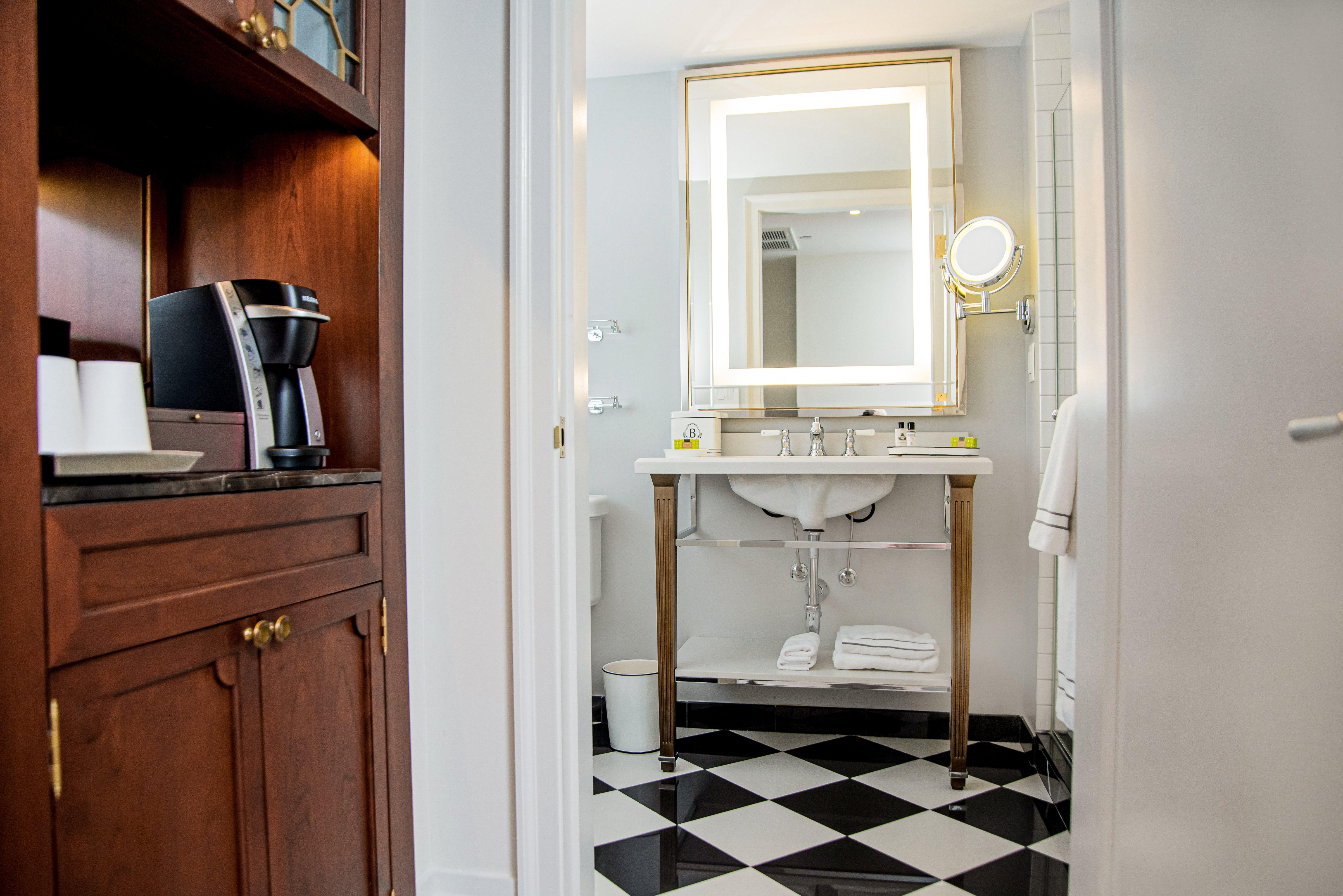 Double Premium City View