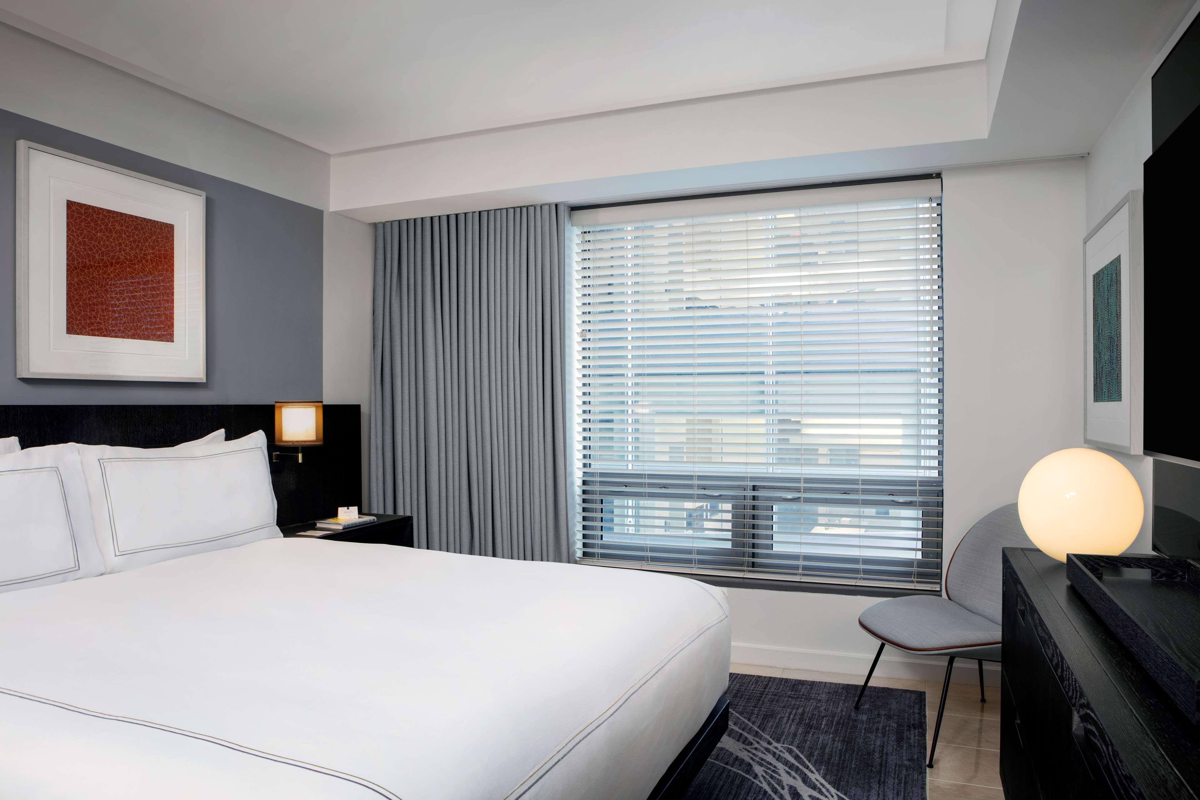 Suite Executive King Bed