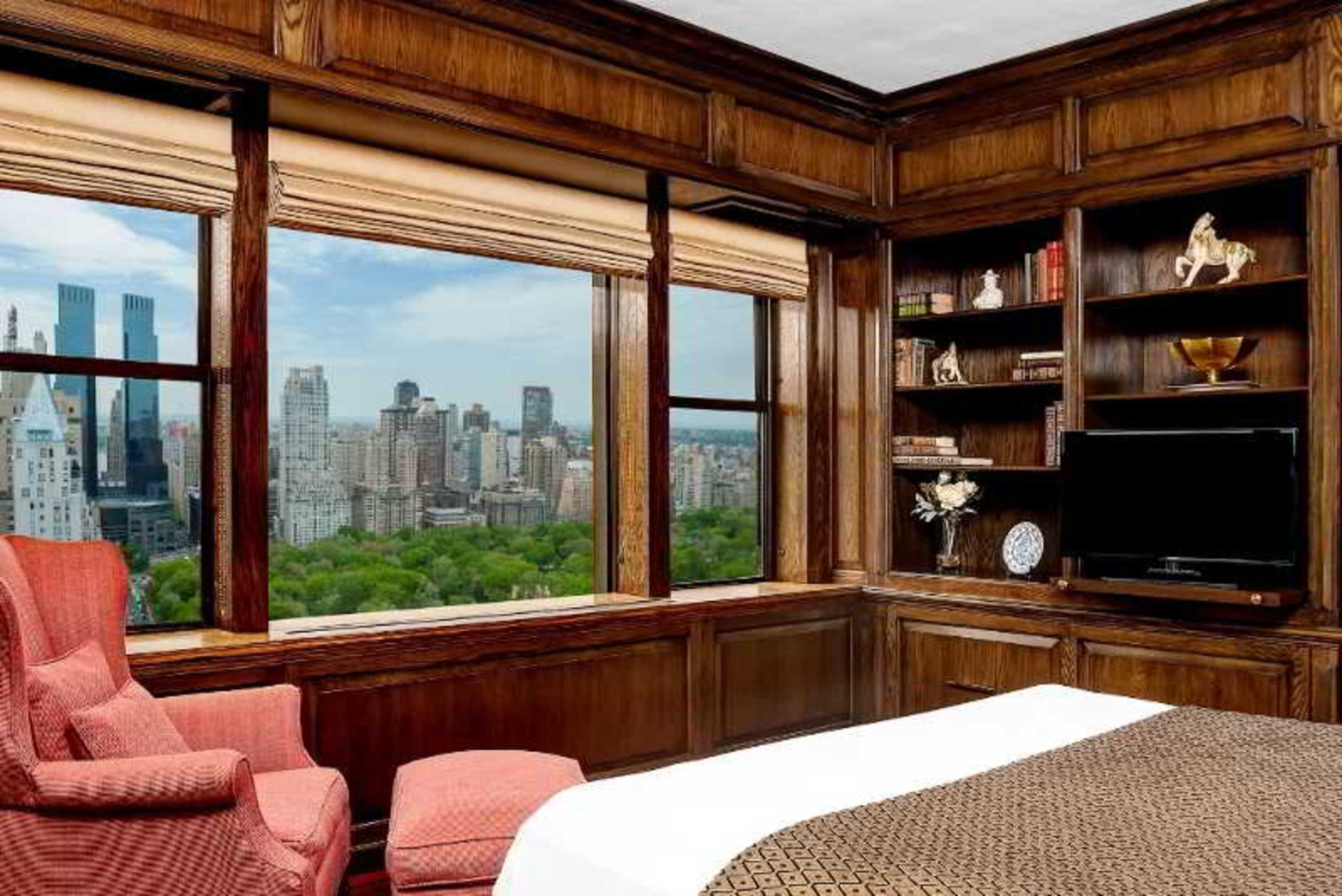 Double Queen Size Bed