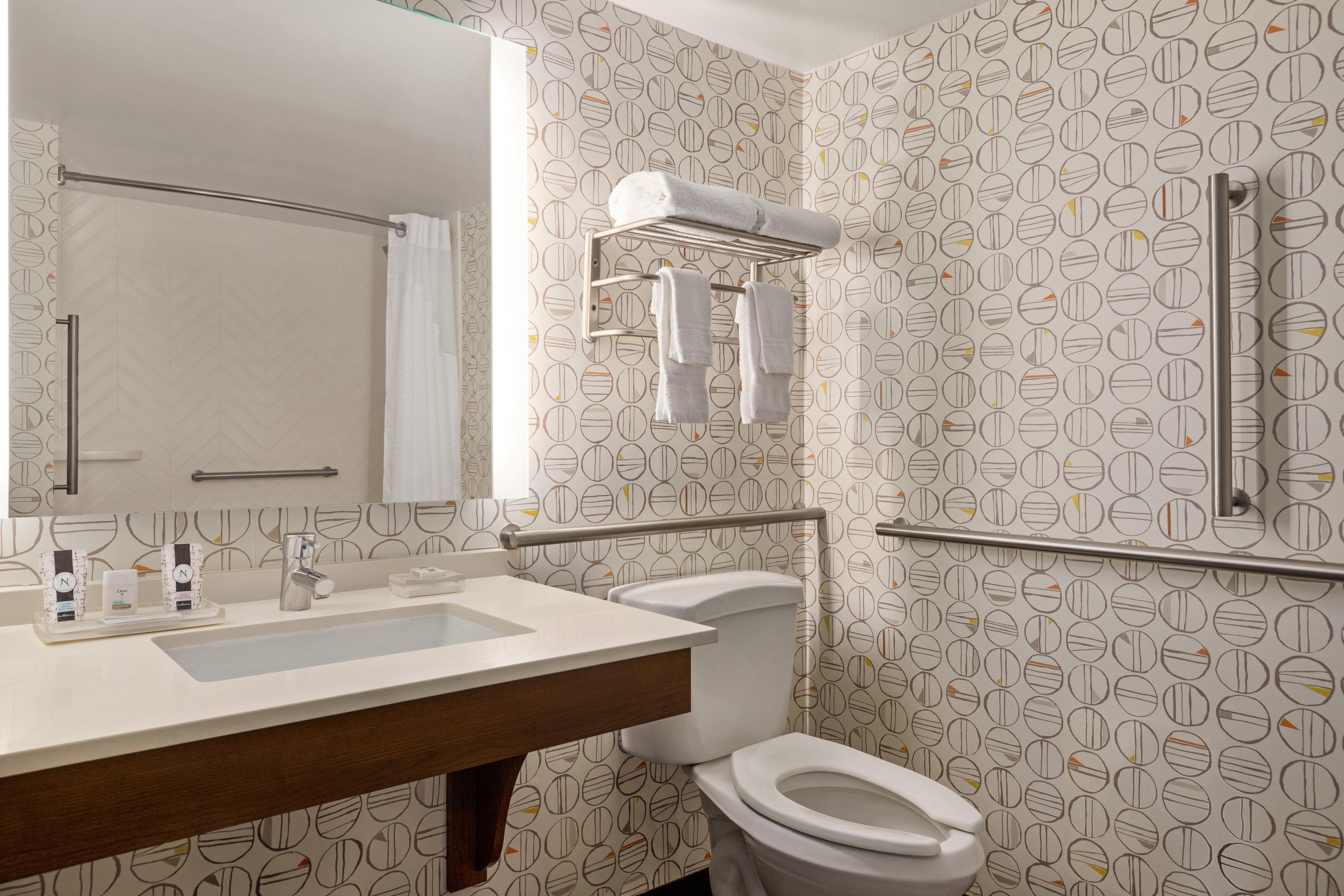 Room Accessible King Size Bed